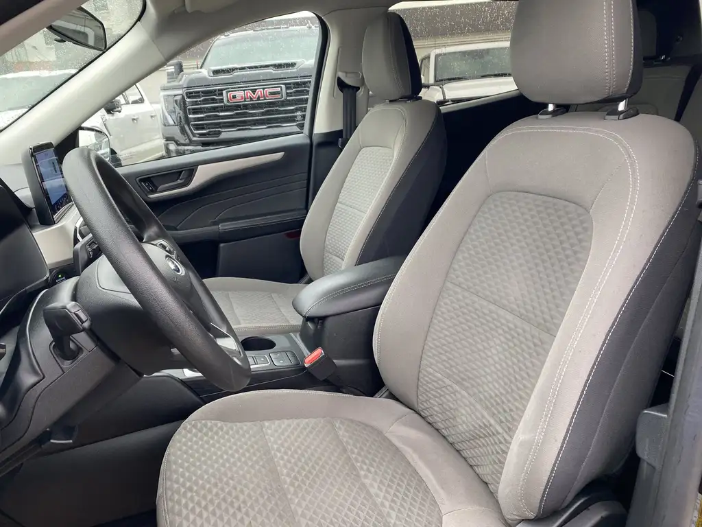 2022 Ford Escape SE | Push Start | Rear Cam | Parking Sensors — photo 7