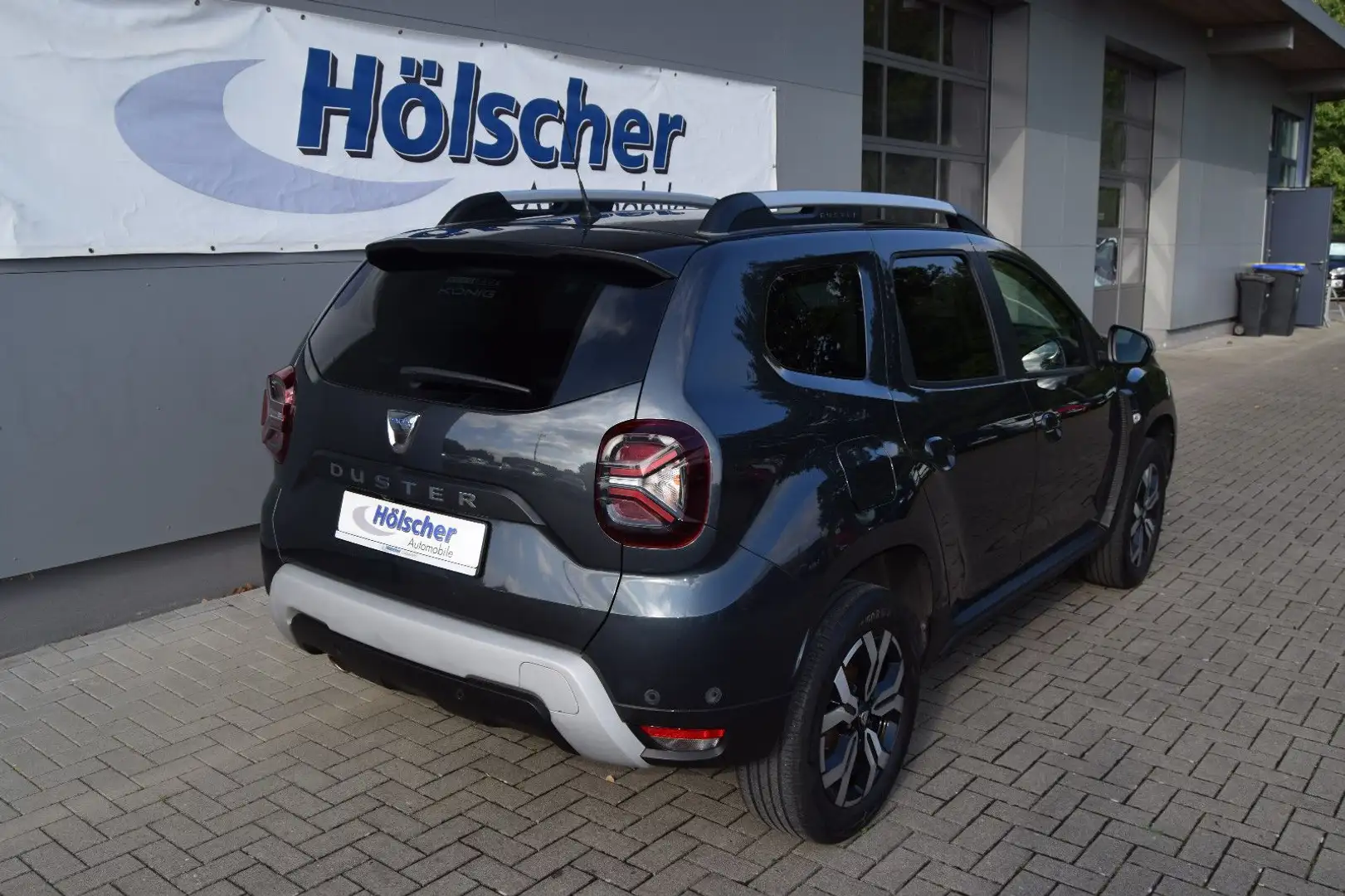 Dacia Duster II Extreme!AUTOM!Navi Sitzh,360"Kam,Parks Grau - 2
