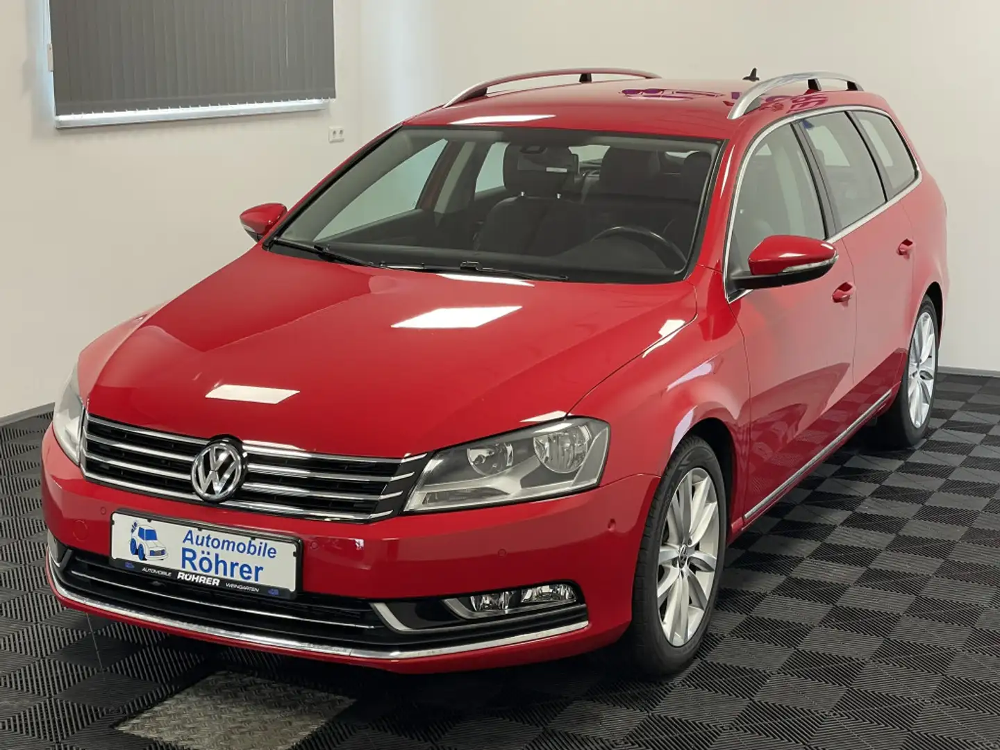 Volkswagen Passat Variant 2.0 TDI Highline GEWERBE EXPORT Червоний - 1