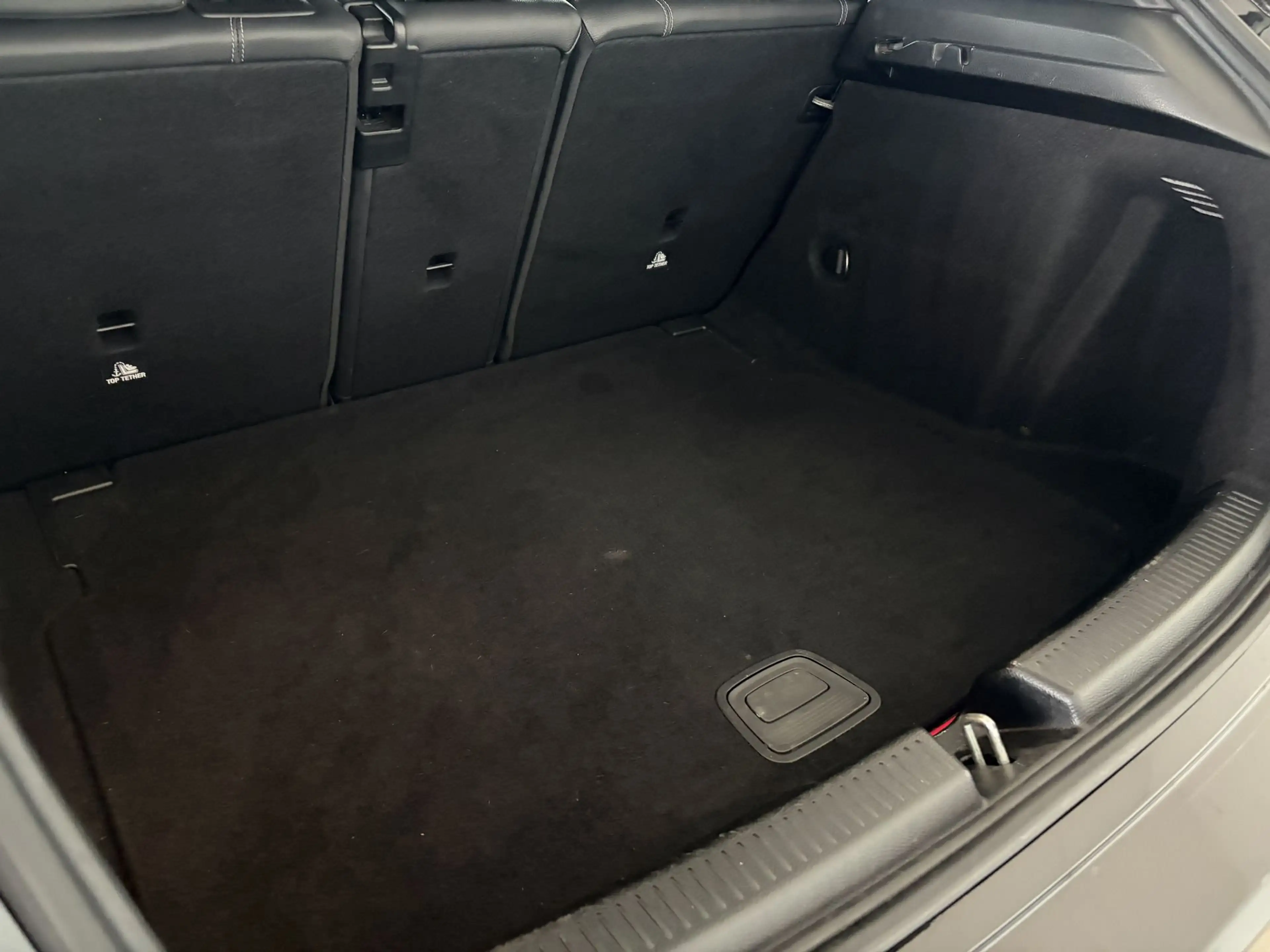 Mercedes-Benz A 180 Automaat / Camera / Cruisecontrol / Navigatie / Leder / — photo 14