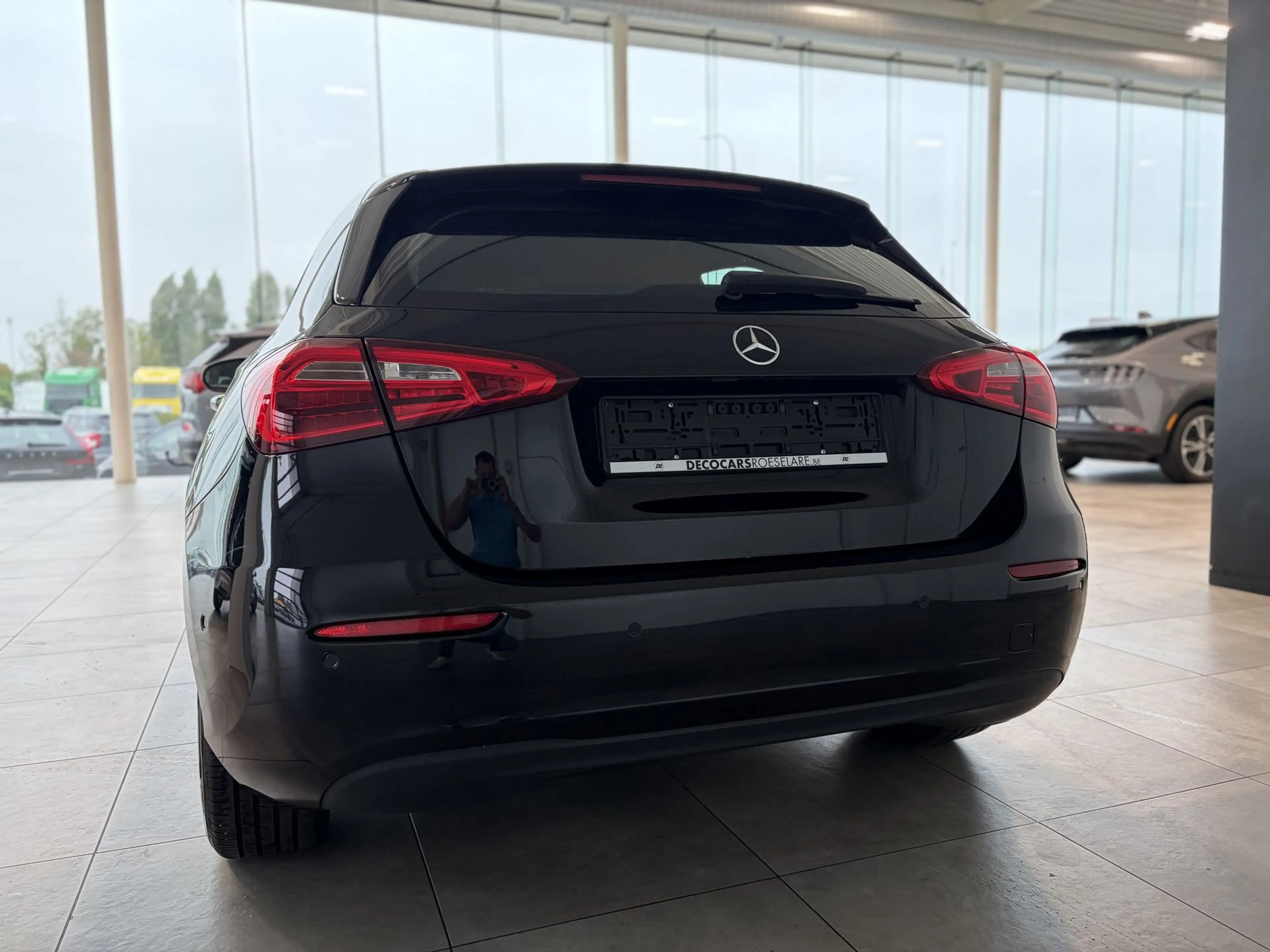 Mercedes-Benz A 180 Automaat / Camera / Cruisecontrol / Navigatie / Leder / — photo 8