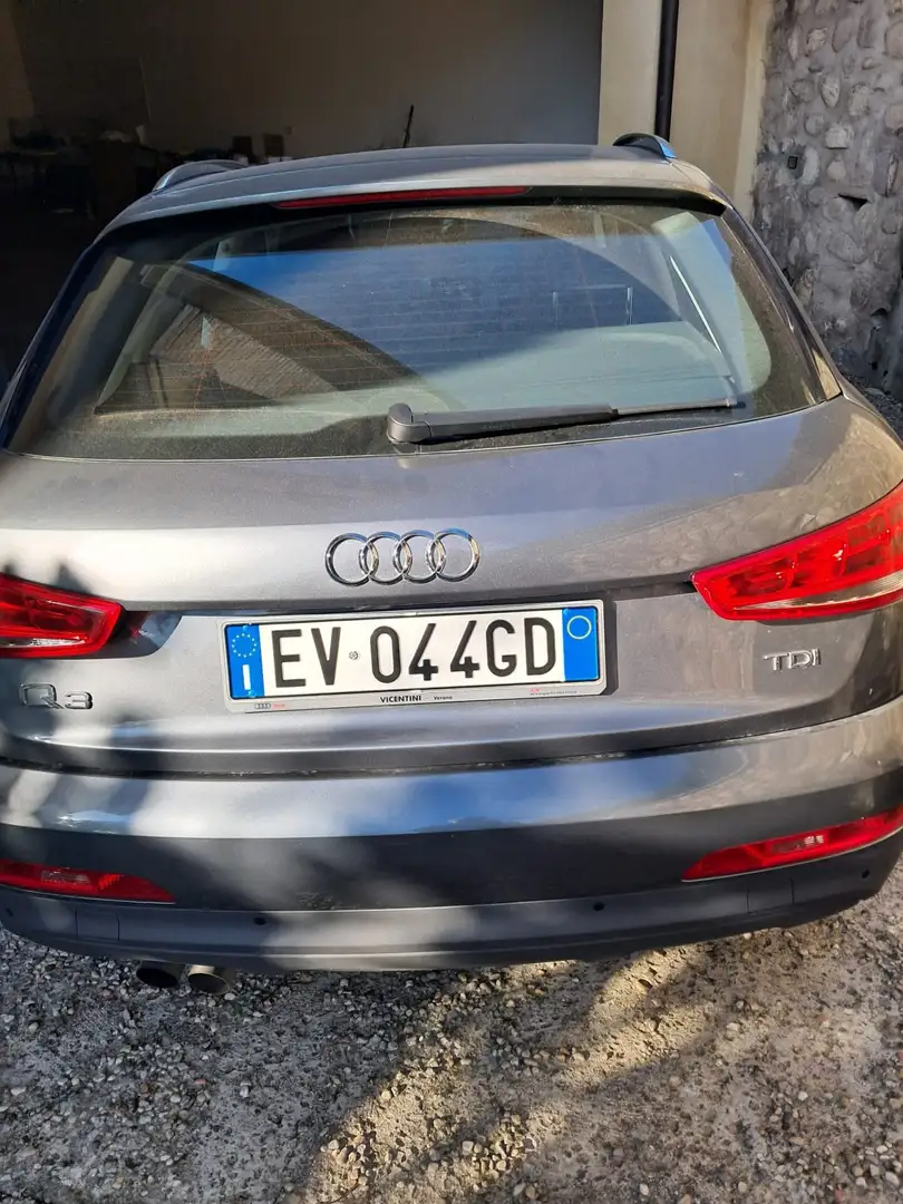 Audi Q3 Q3 2.0 TDI Grigio - 2