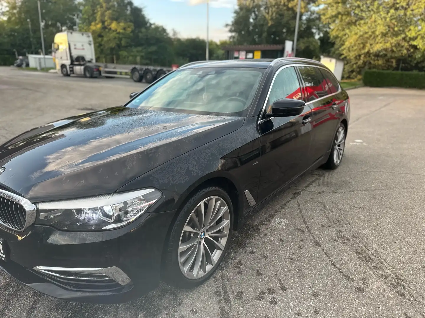 BMW 530 luxuri line xdrive - 2