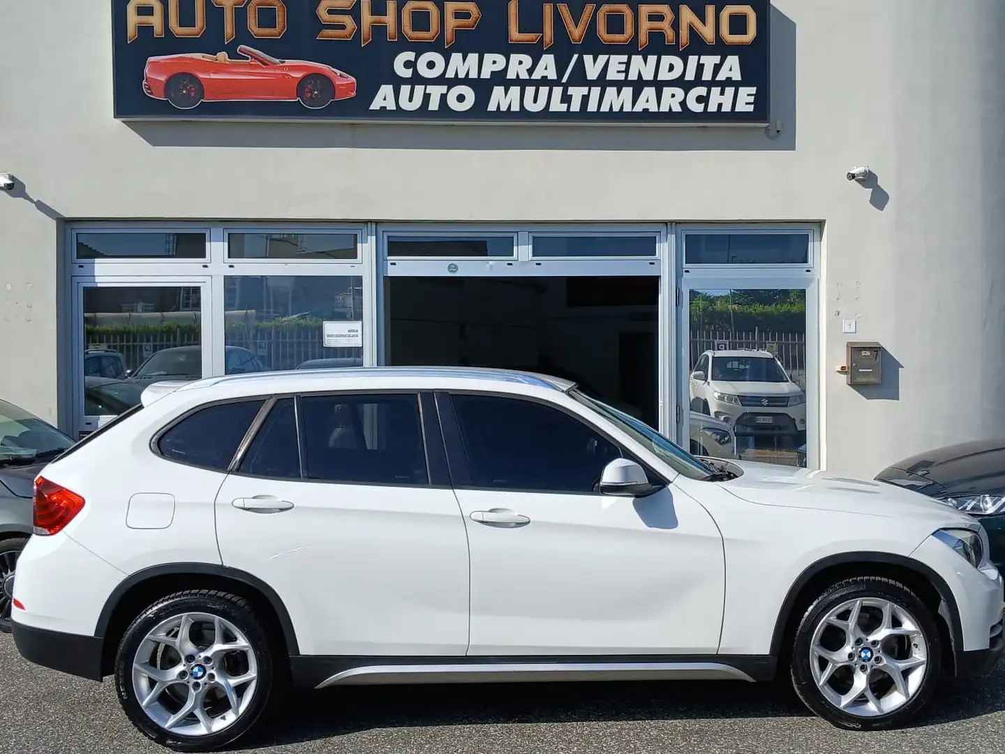 BMW X1 X1 E84 sdrive18d Msport Blanc - 1