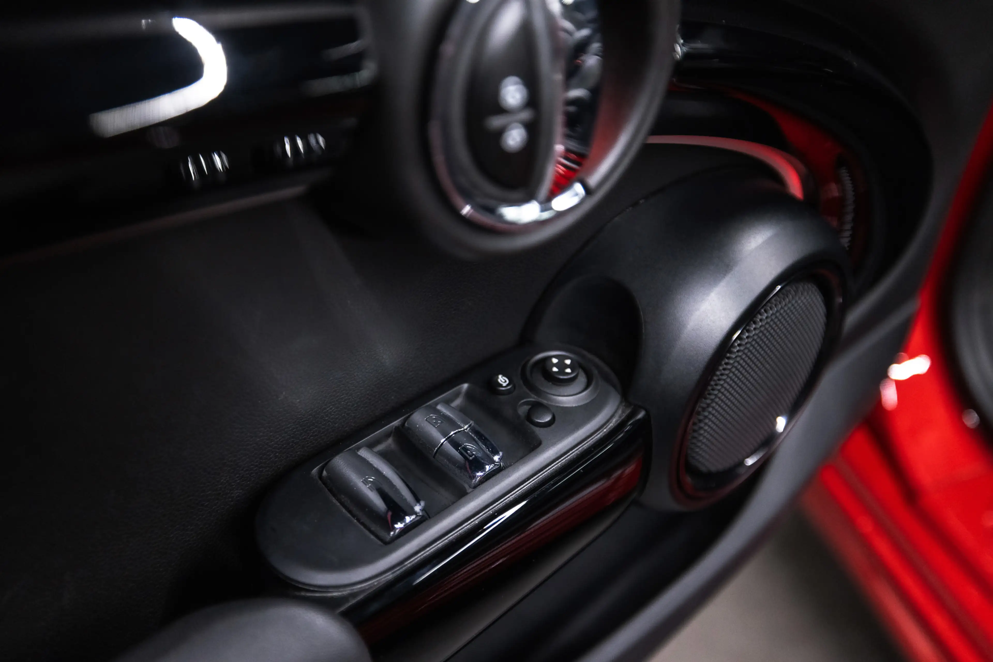 MINI John Cooper Works Cabrio 1.5 Cooper — photo 39