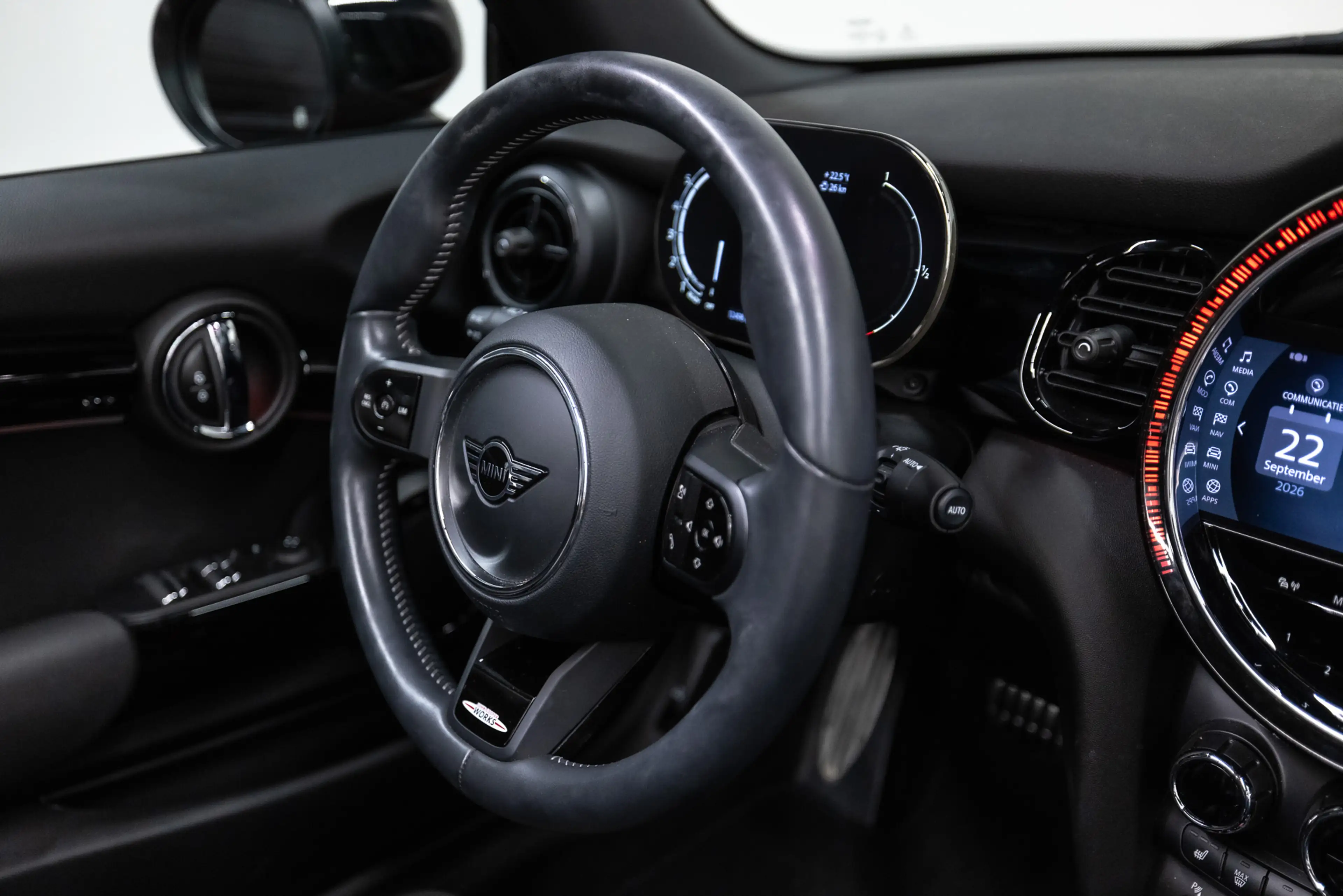 MINI John Cooper Works Cabrio 1.5 Cooper — photo 16