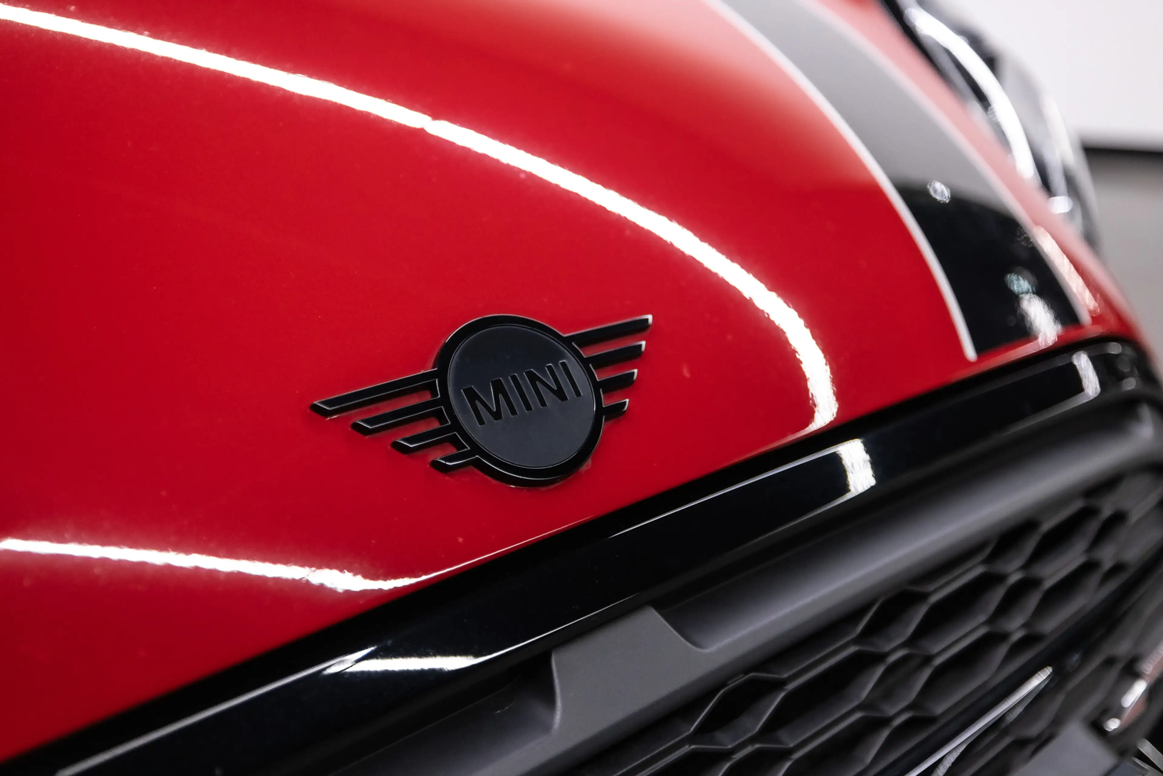 MINI John Cooper Works Cabrio 1.5 Cooper — photo 40