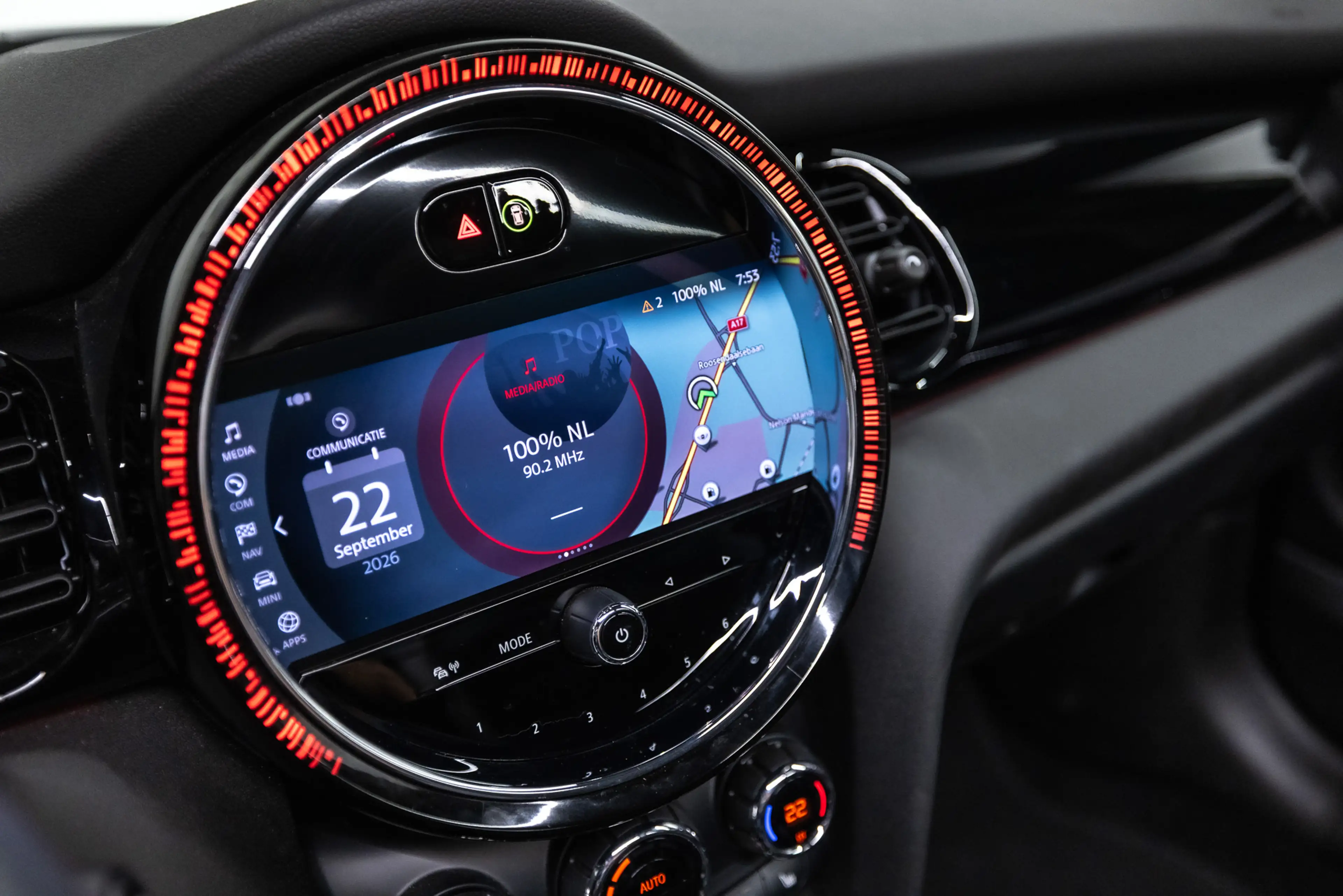 MINI John Cooper Works Cabrio 1.5 Cooper — photo 29