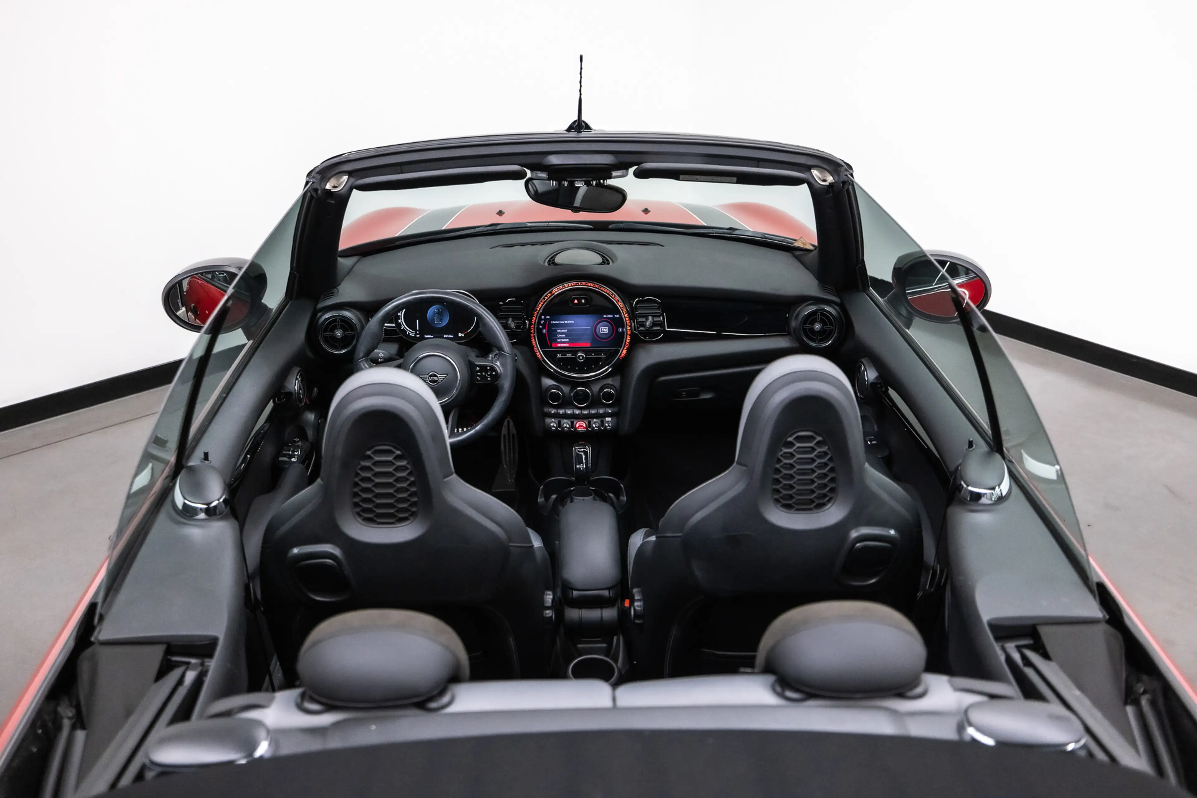 MINI John Cooper Works Cabrio 1.5 Cooper — photo 14