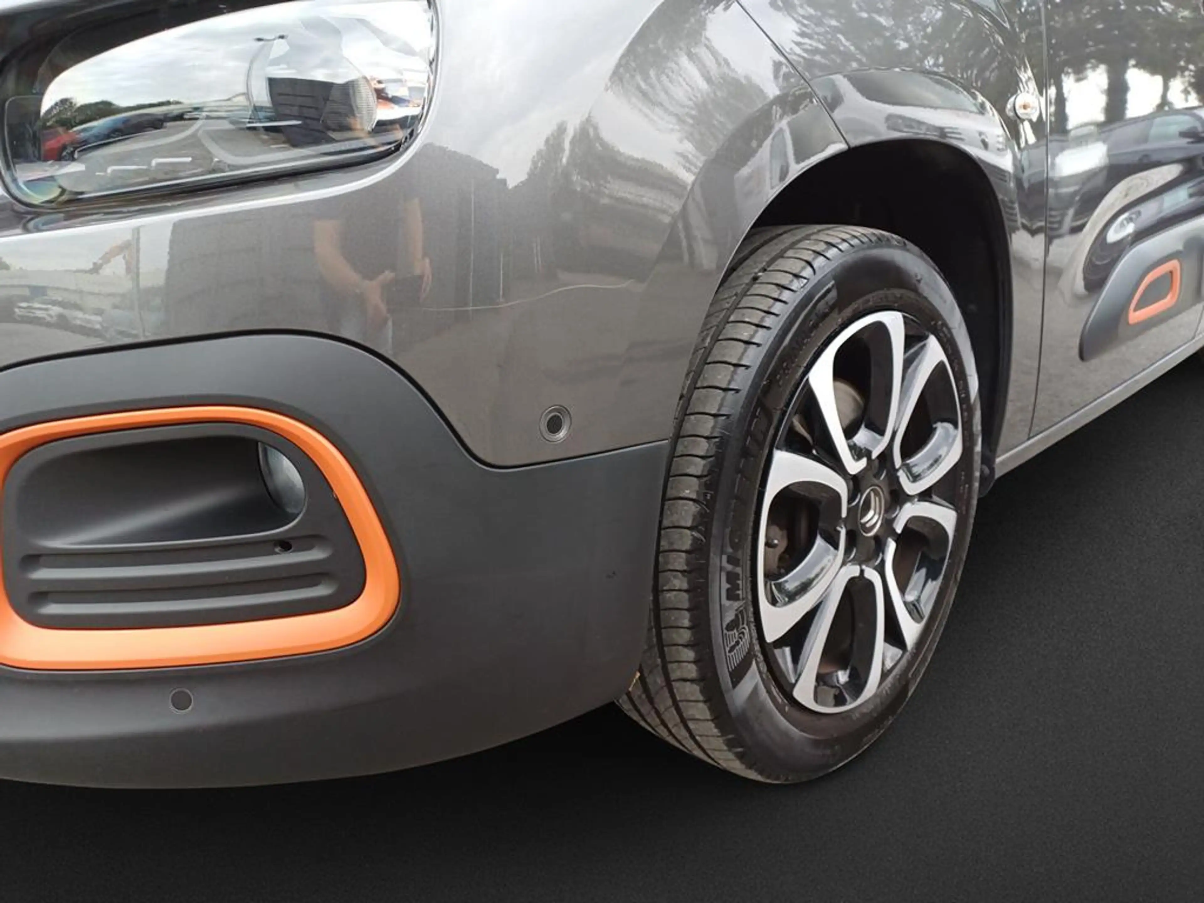 Citroen Berlingo Shine M — photo 9