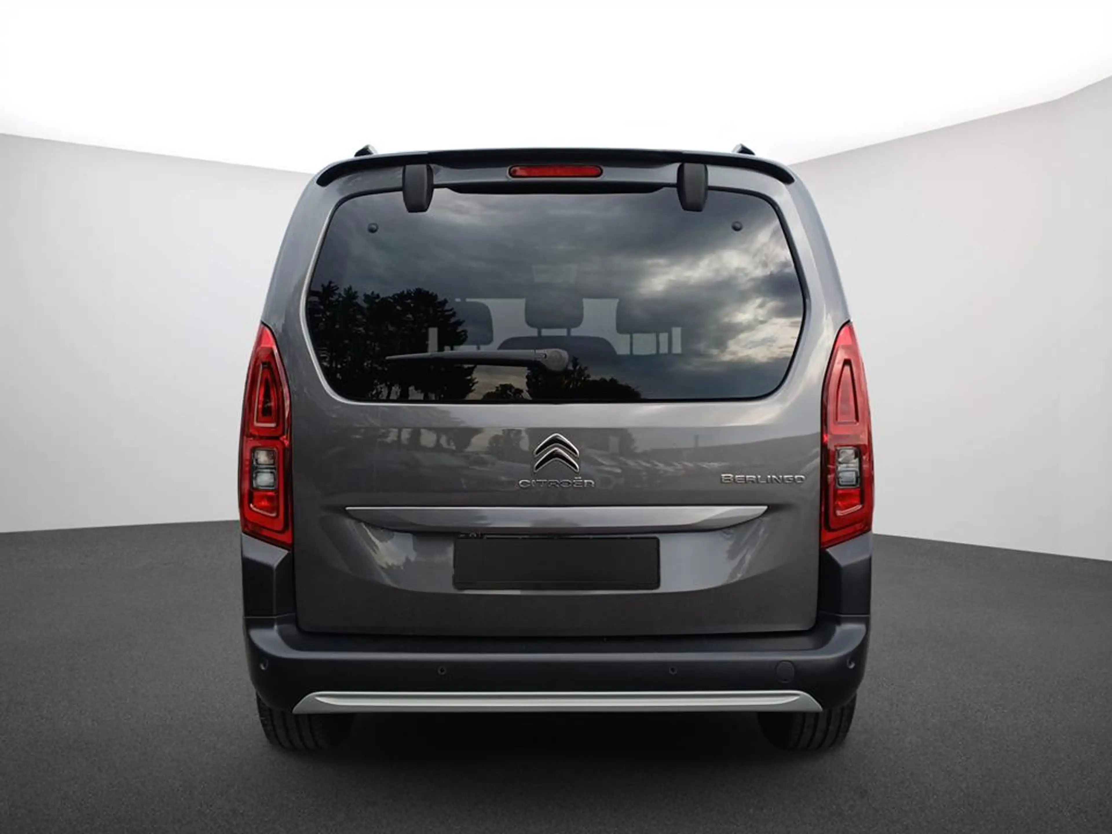 Citroen Berlingo Shine M — photo 3
