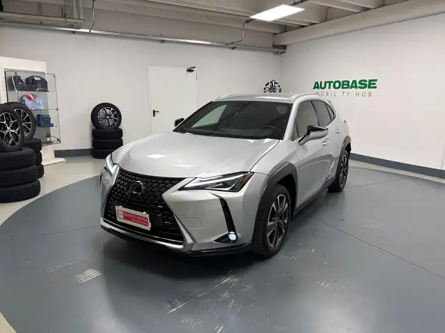 Lexus UX 200 250h 2.0 Premium 2wd cvt my20