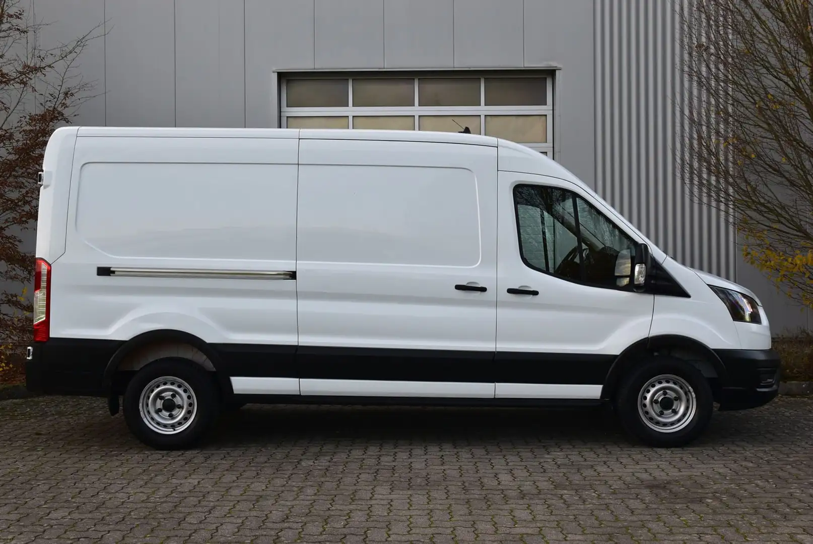 Ford Transit 350 L3 / 1-HAND/AHK/Klima/Tempomat Weiß - 2