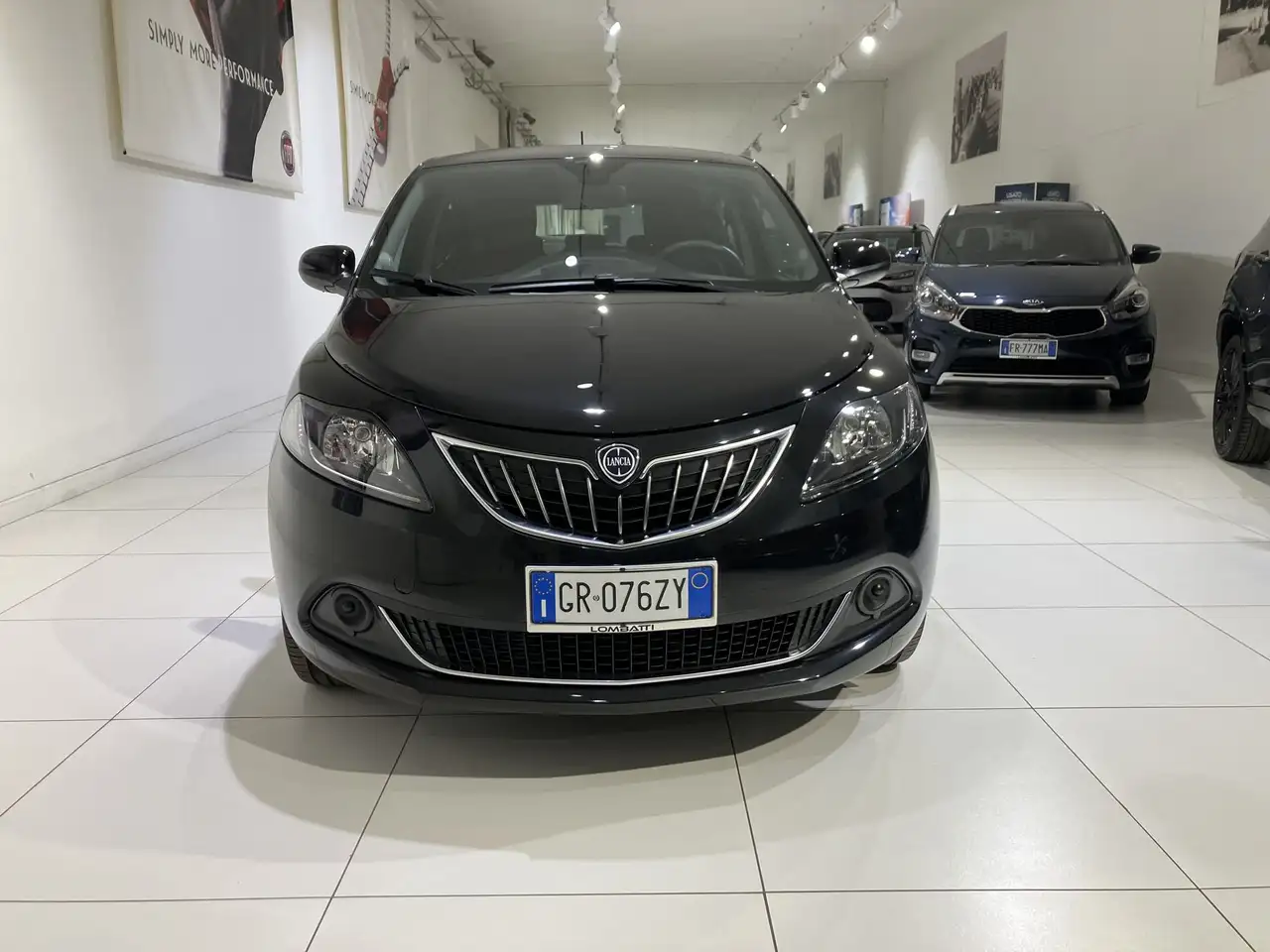Lancia Ypsilon 2024