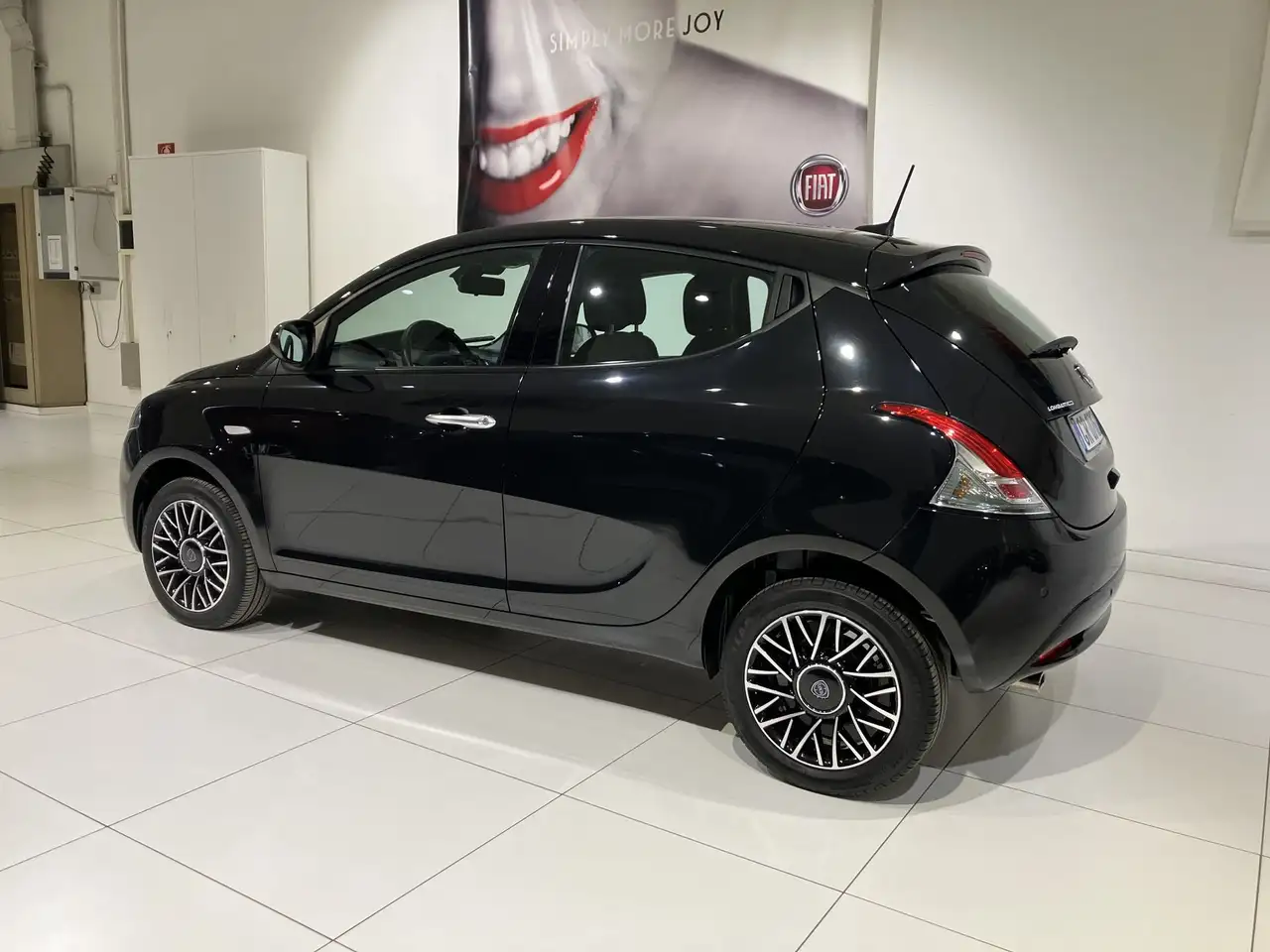Lancia Ypsilon 2024