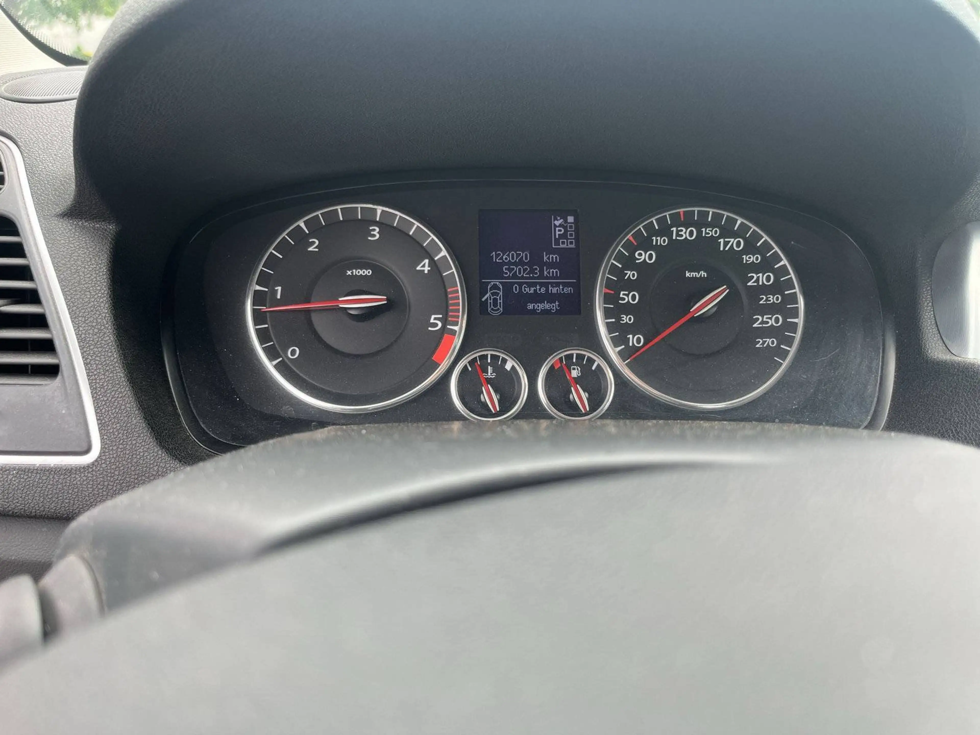 Renault Laguna GT — photo 15