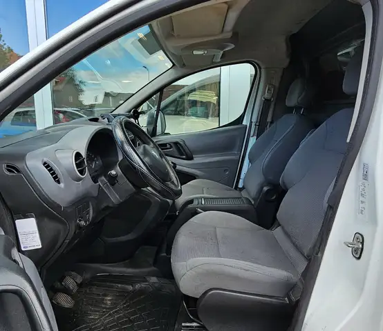 Peugeot Partner view 8