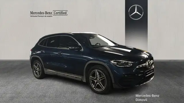 Mercedes-Benz Gla view 3