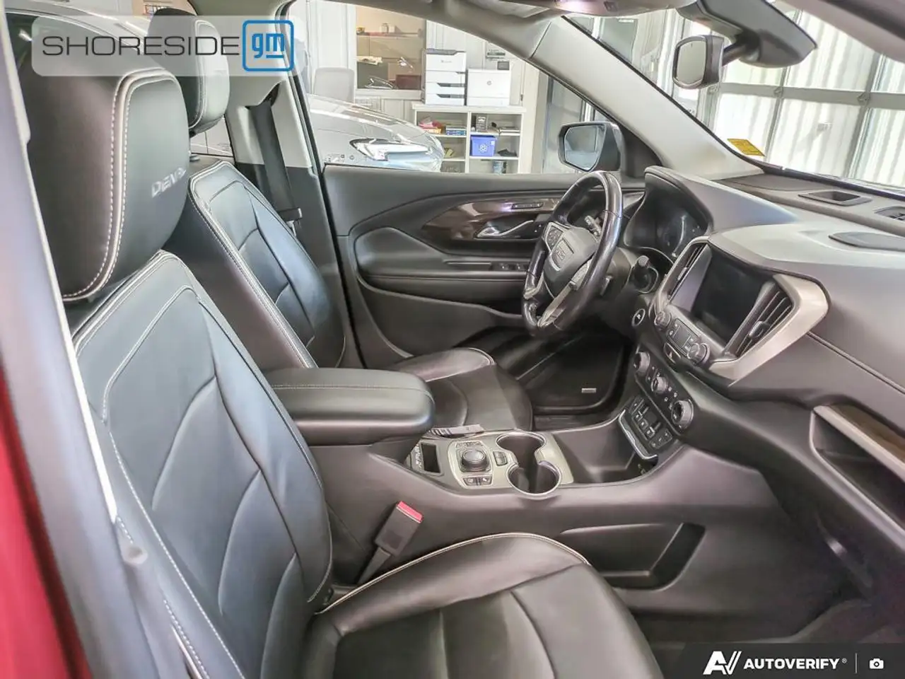 GMC Terrain снимка GMC Terrain