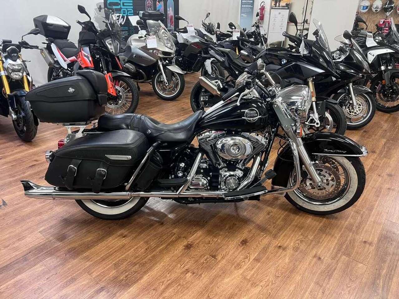 Harley-Davidson Road King FLHRC 1584 Classic