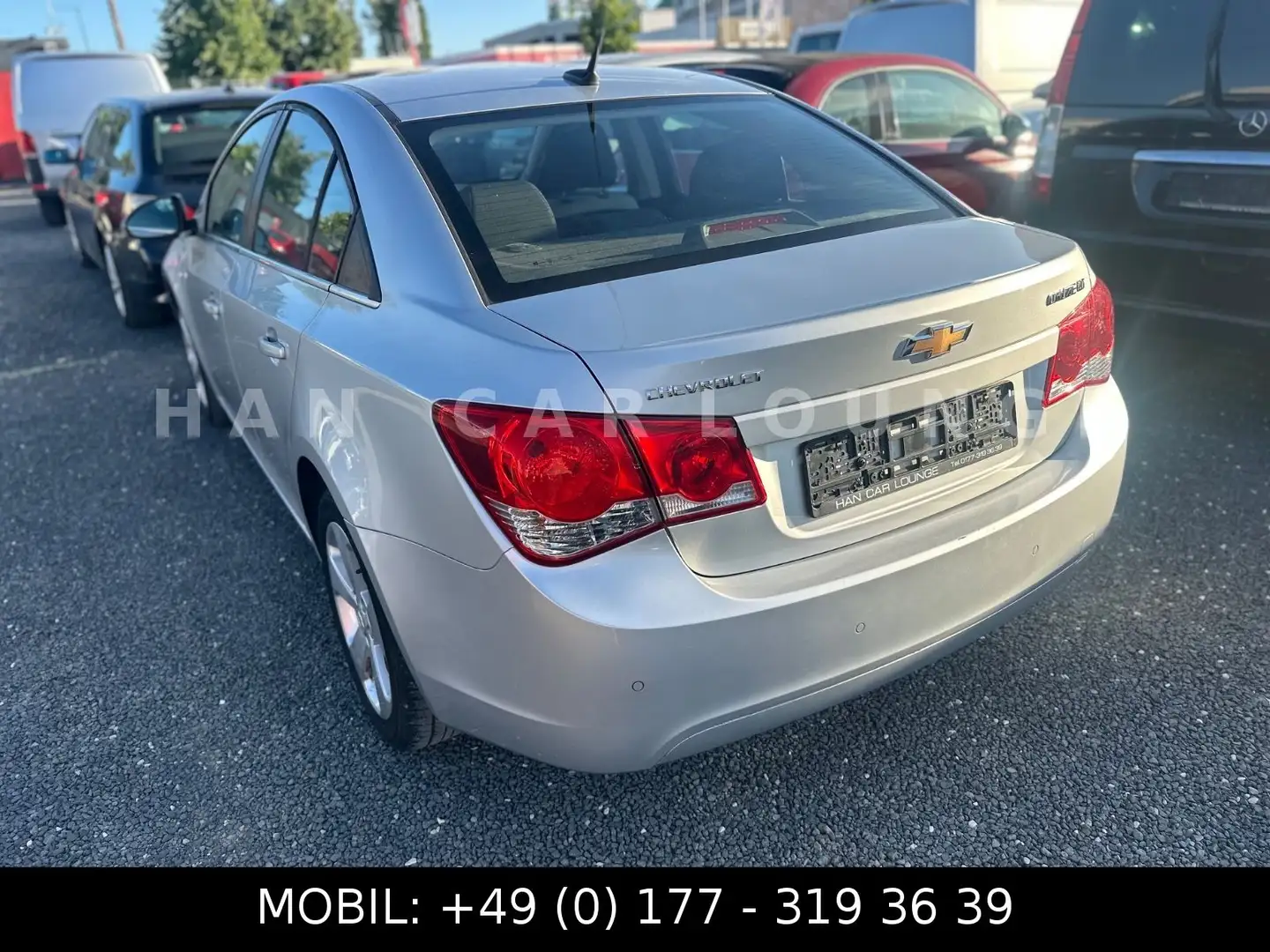 Chevrolet Cruze 1.8*AUTOMATIK*ALUFELGEN*NAVI*KLIMAAUT Zilver - 2