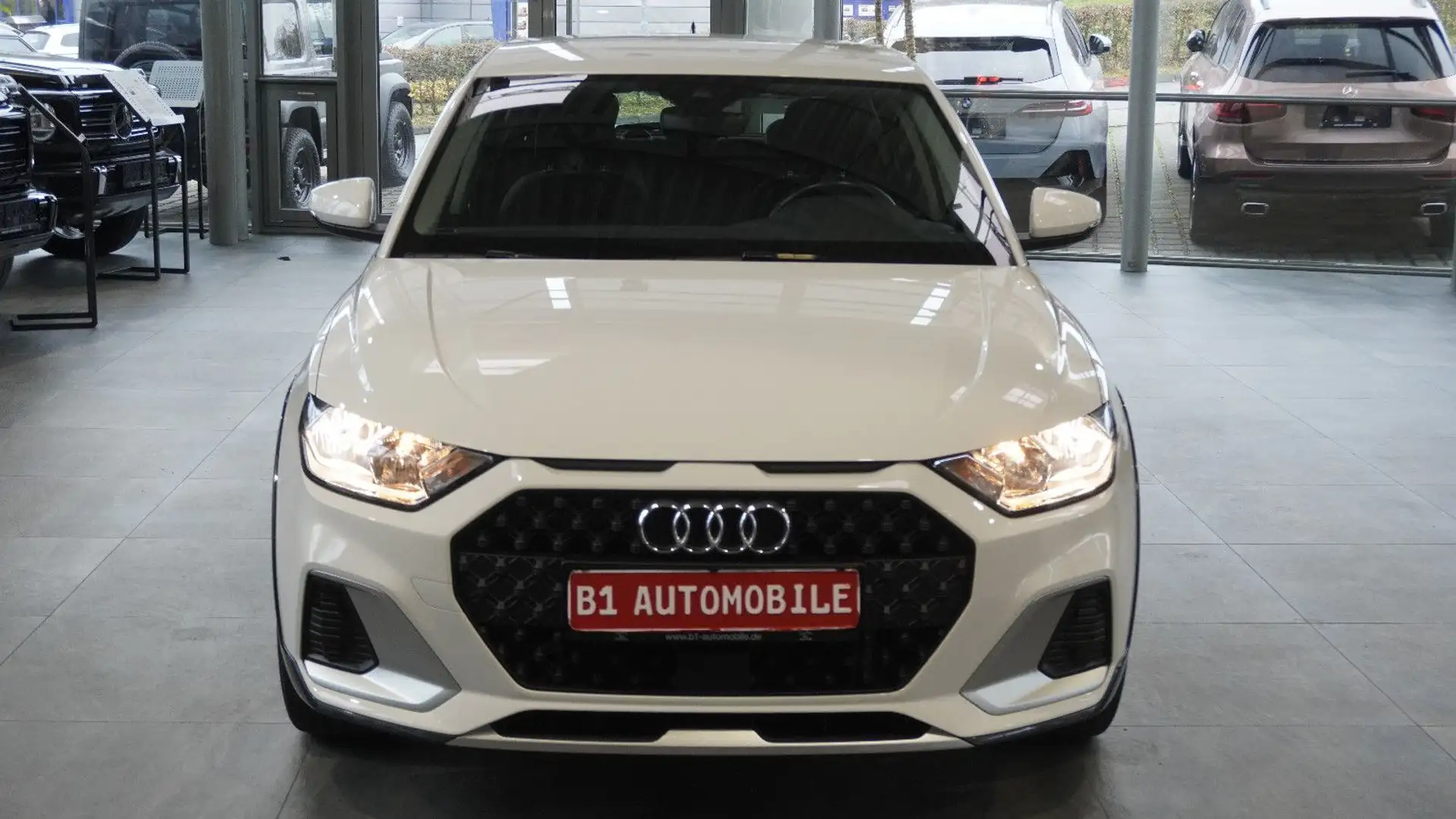 Audi A1 citycarver 30 TFSI basis*APP-CONNECT*VIRTU-PI Weiß - 2