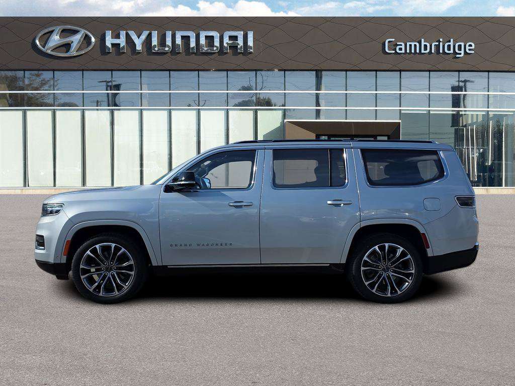 2023 Jeep Grand Wagoneer