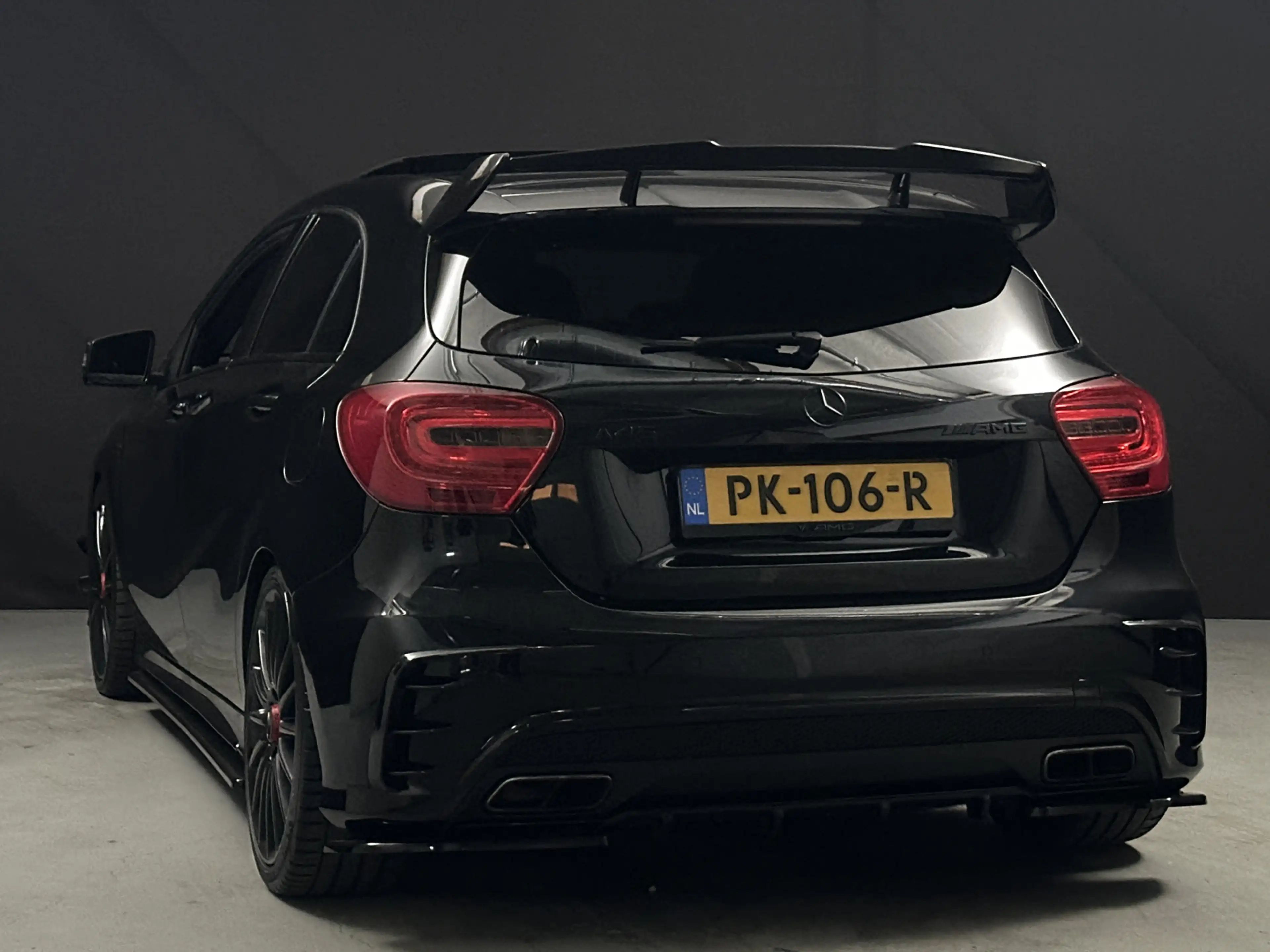 Mercedes-Benz A 45 AMG 4MATIC Edition 1 AERO PACK — photo 11