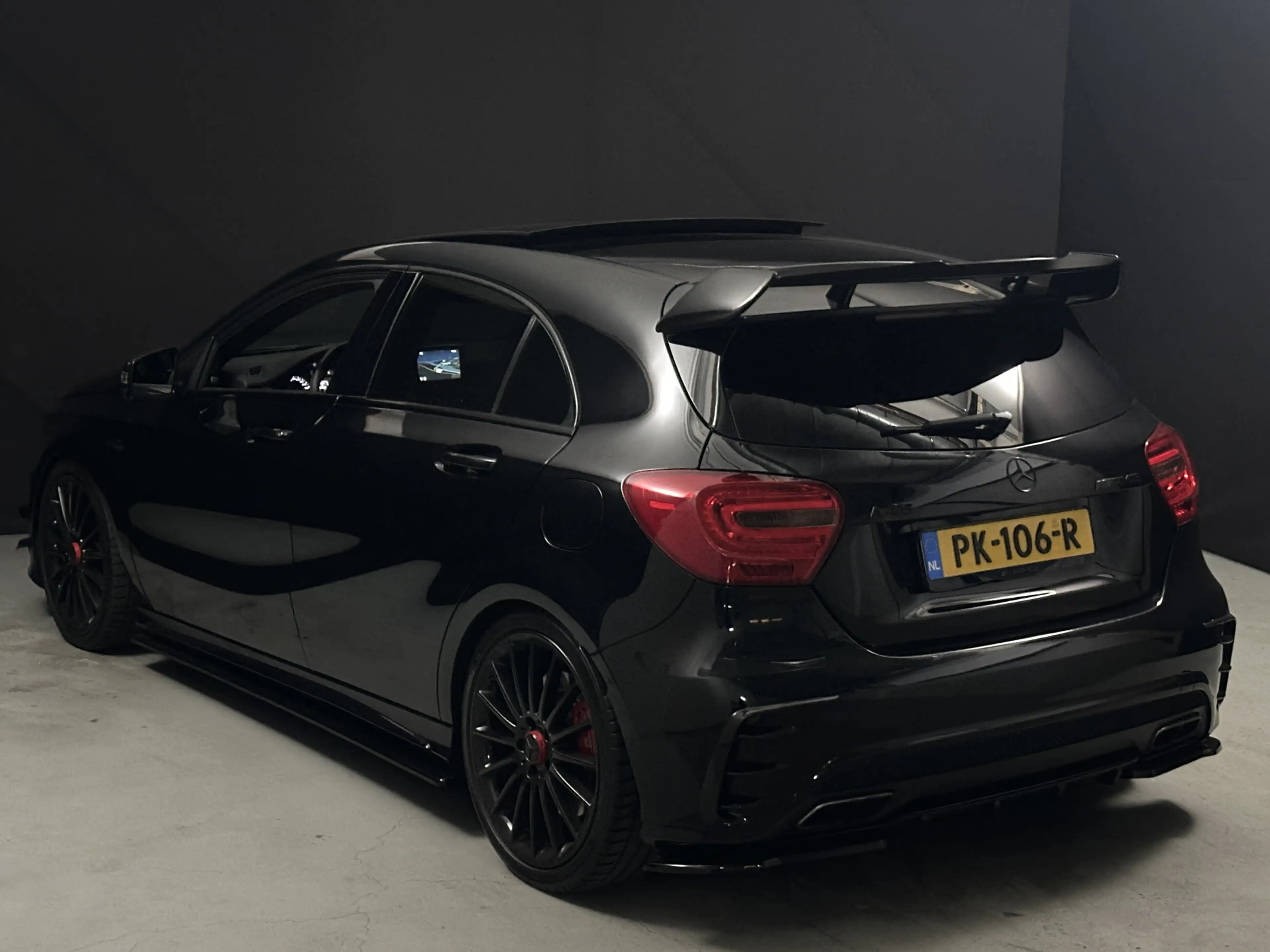 Mercedes-Benz A 45 AMG 4MATIC Edition 1 AERO PACK — photo 13