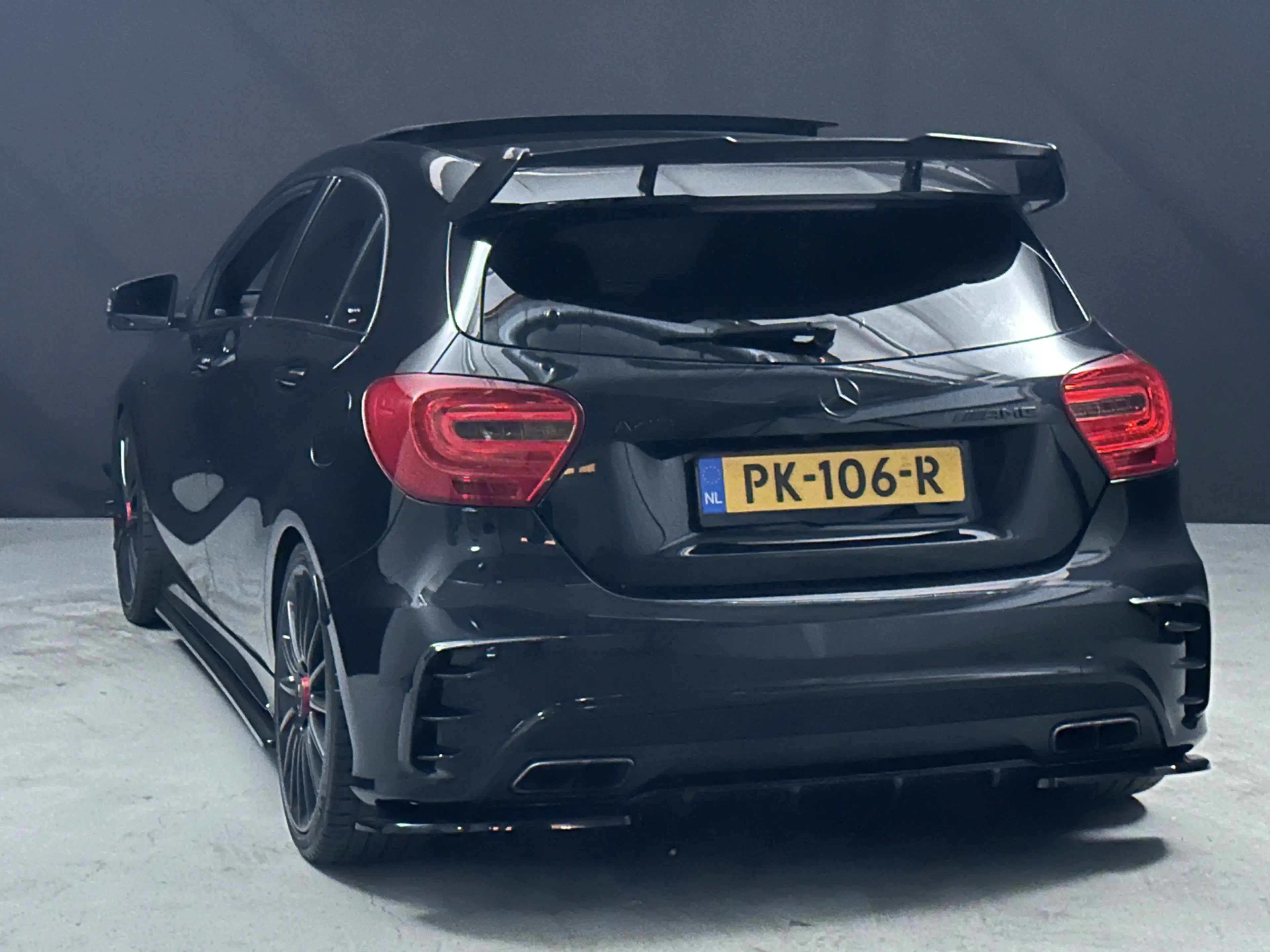 Mercedes-Benz A 45 AMG 4MATIC Edition 1 AERO PACK — photo 12
