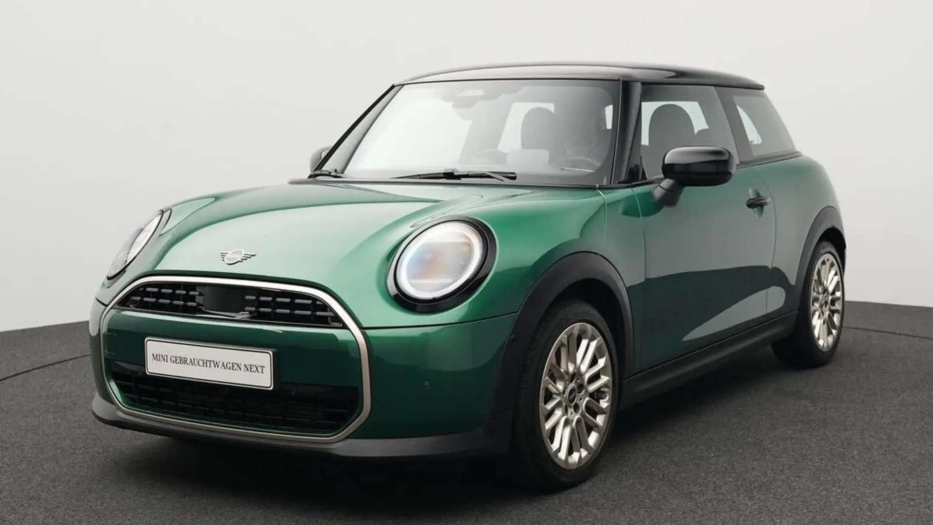 MINI Cooper C Favoured Trim Verde - 1
