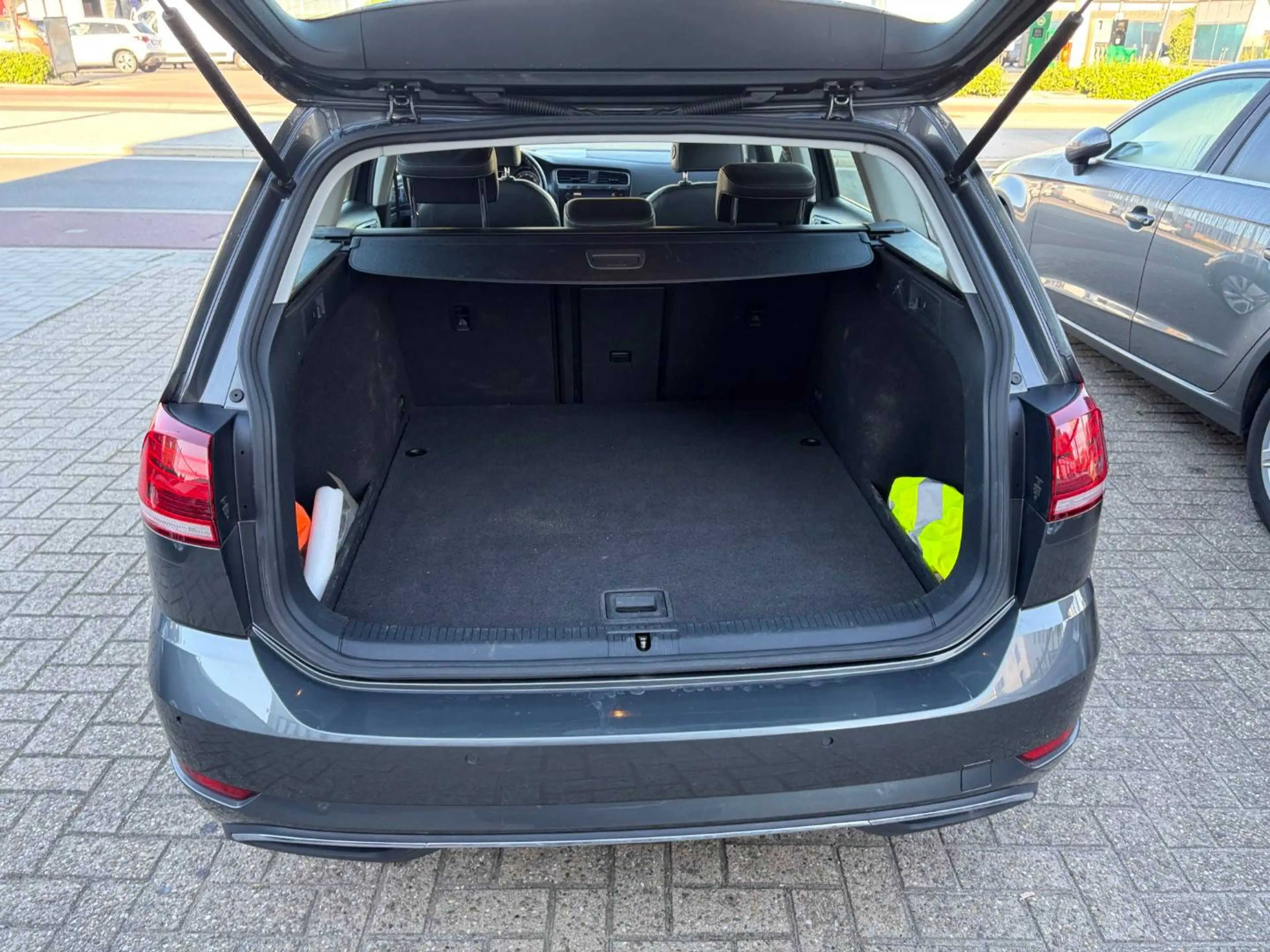 Volkswagen Golf Variant Golf SW 1.6 CR TDi Comfortline — photo 15