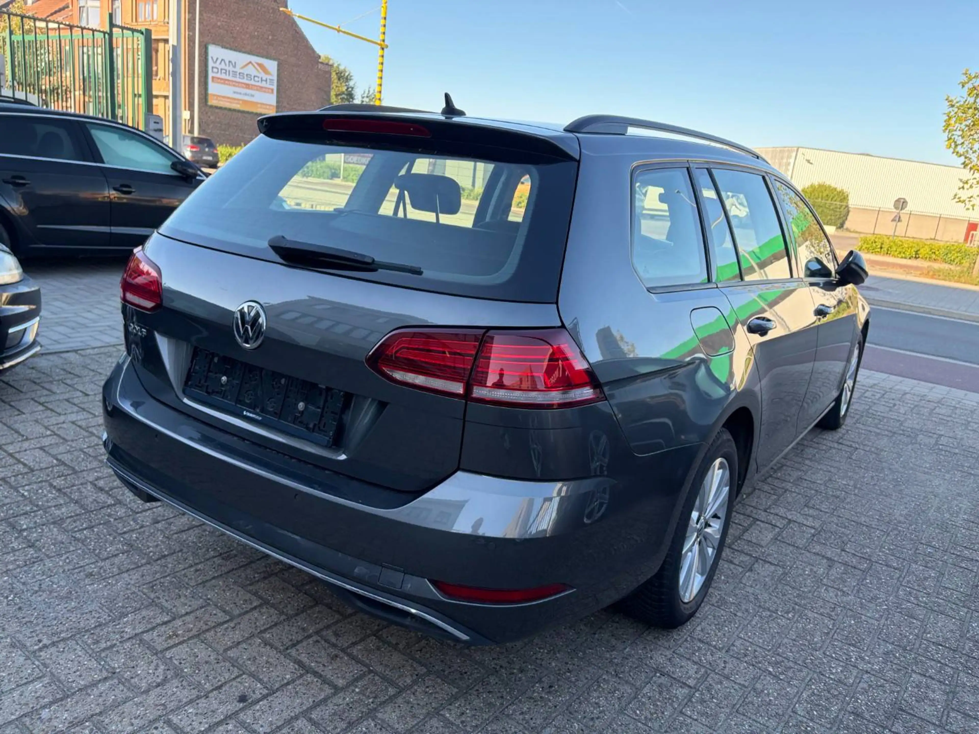 Volkswagen Golf Variant Golf SW 1.6 CR TDi Comfortline — photo 4