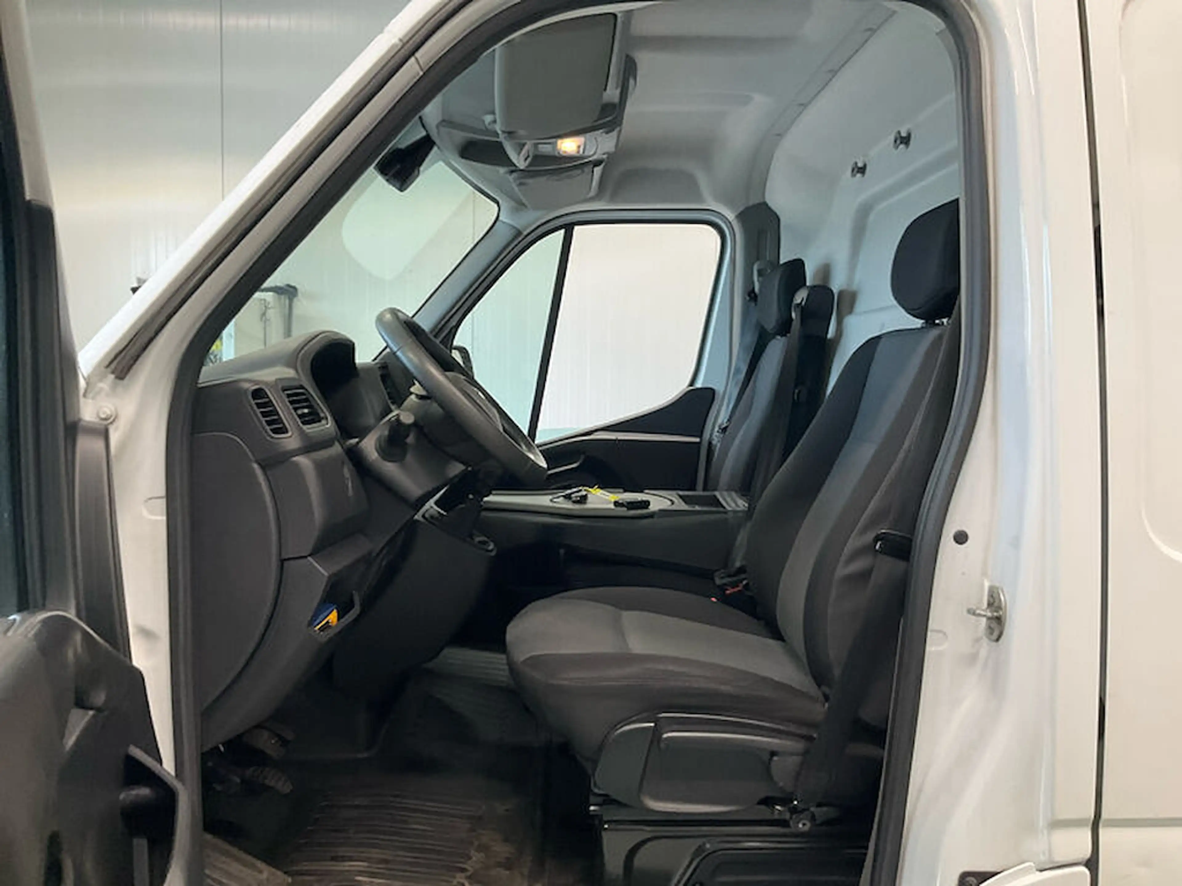 Renault Master 3 L3H2 HKa 3,5t Ladebordwand Bär, Kamera, Navi, Klima, LED — photo 5
