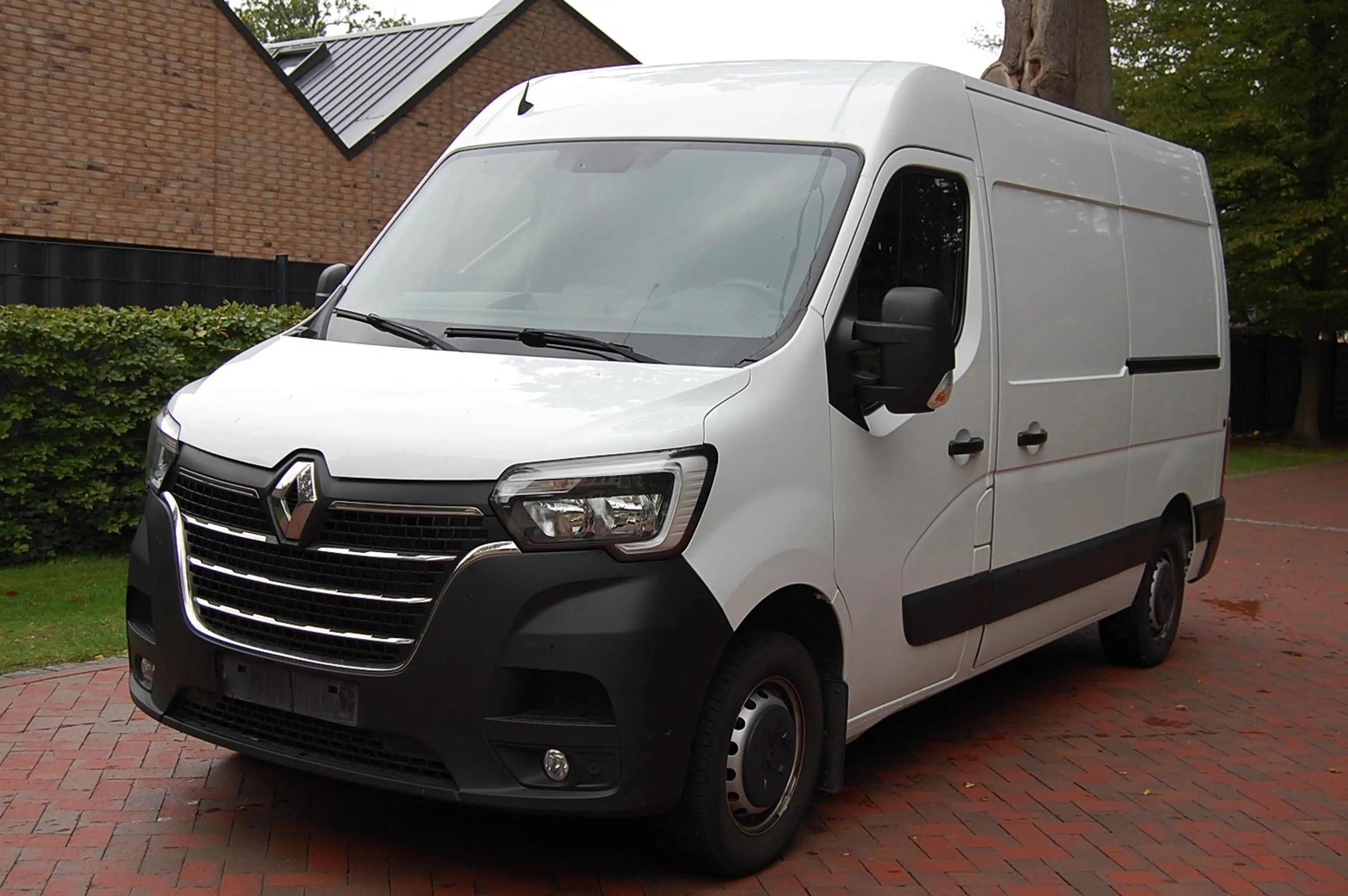 Renault Master 3 L3H2 HKa 3,5t Ladebordwand Bär, Kamera, Navi, Klima, LED