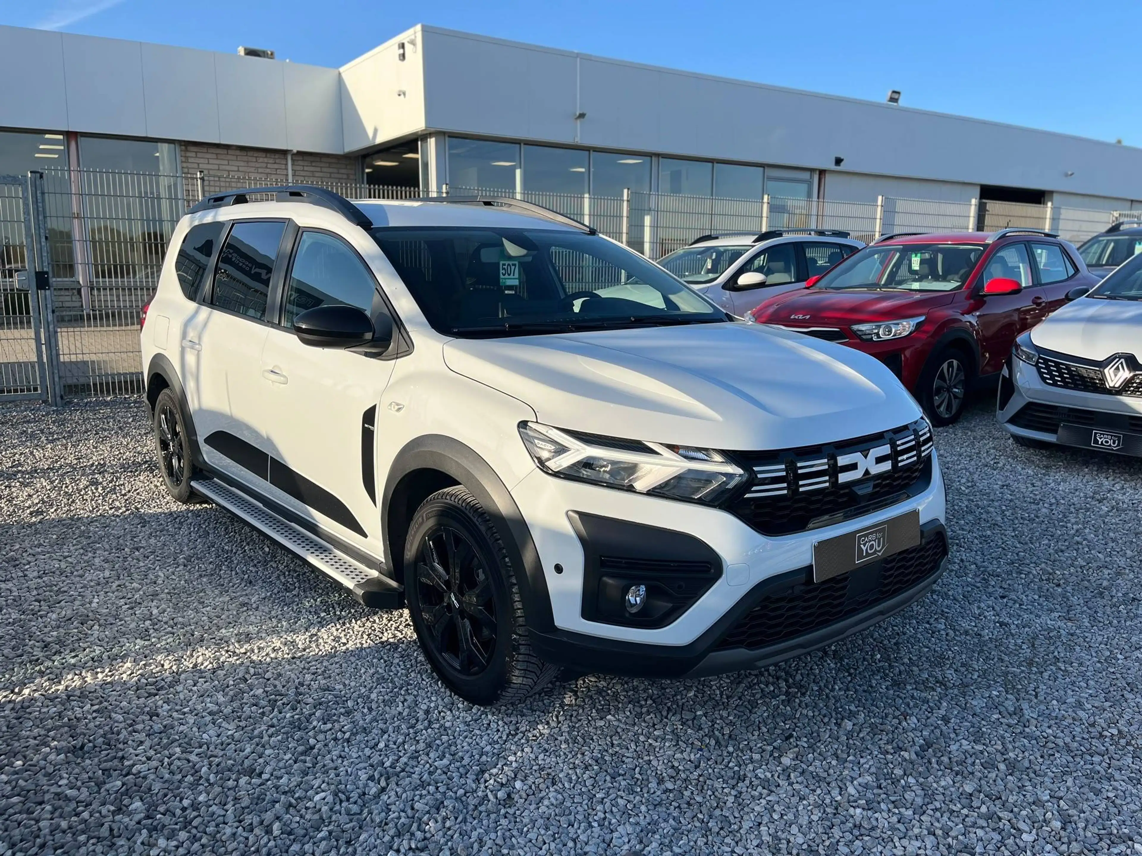 Dacia Jogger Jogger Hybrid 1.6 HEV Extreme — photo 2
