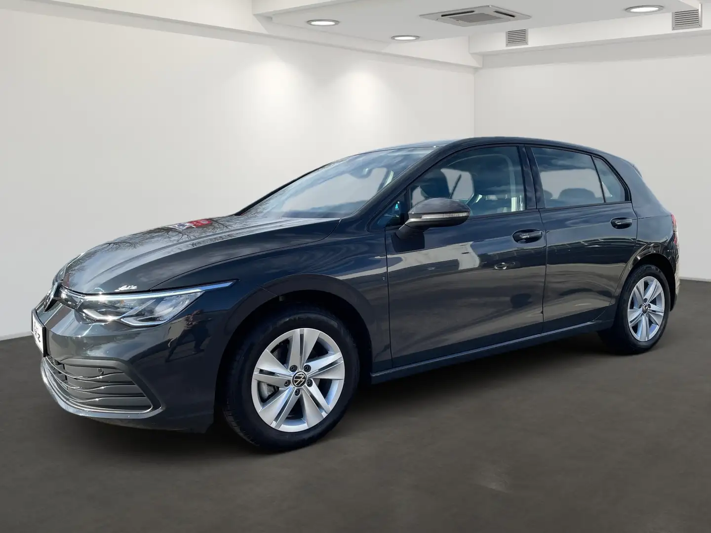 Volkswagen Golf VIII 1.5 eTSI Life *LED*PDC*NAVI* Grau - 2