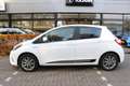Toyota Yaris 1.5 Hybrid Design Sport | Rijklaar | Trekhaak | Al Wit - thumbnail 2