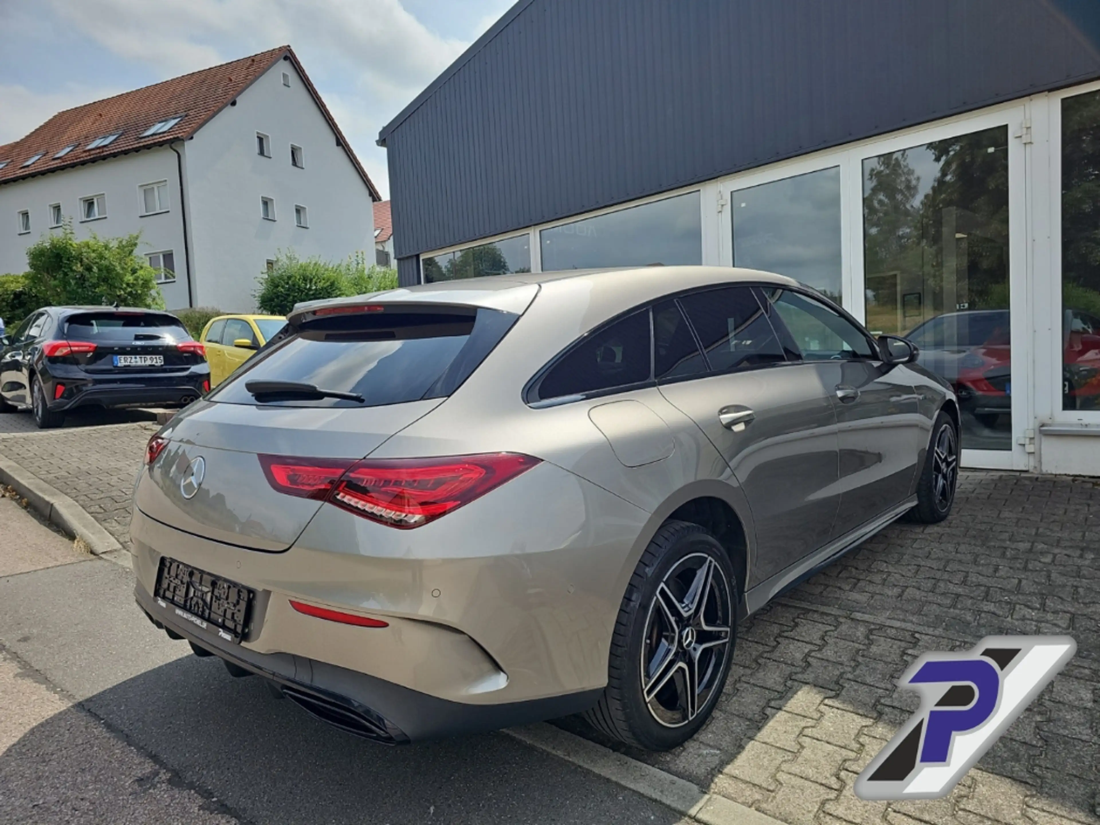 Mercedes-Benz CL Shooting Brake C-Klasse e Edition 2020 BURMESTER+T — photo 4