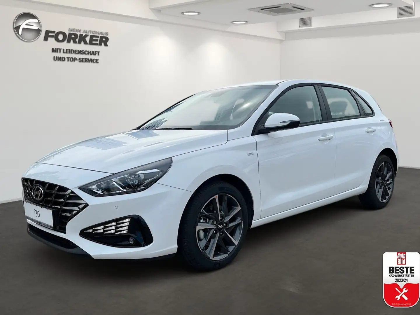 Hyundai i30 1.5 T-GDI Trend Navigation Automatik PDC Blanco - 1