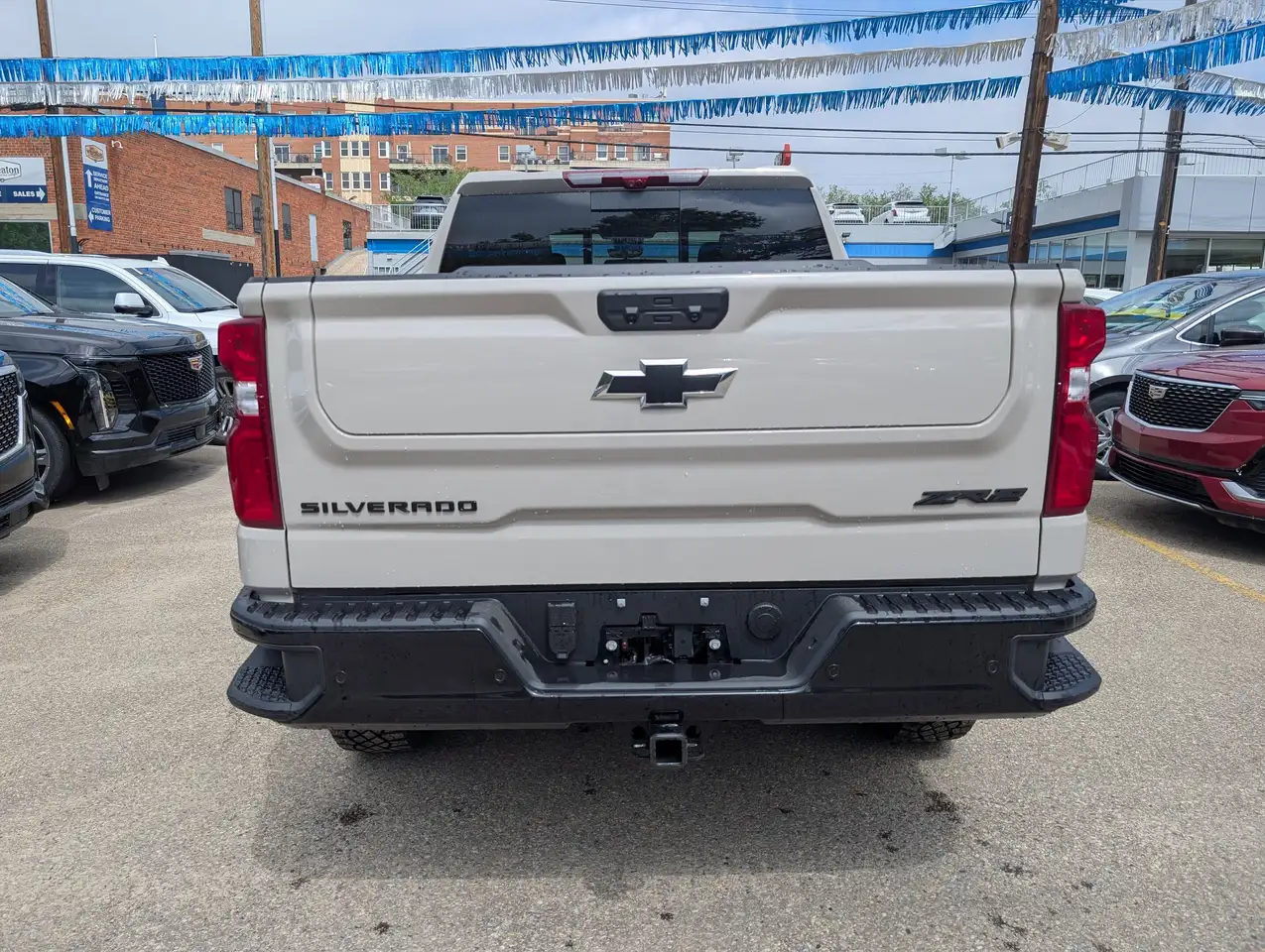 Chevrolet Silverado 1500 снимка Chevrolet Silverado 1500