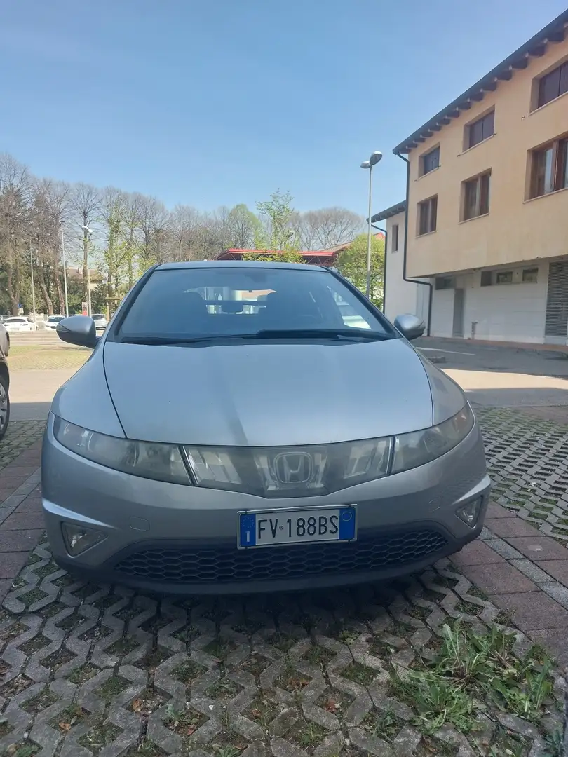 Honda Civic 1.8i-VTEC Sport - 1