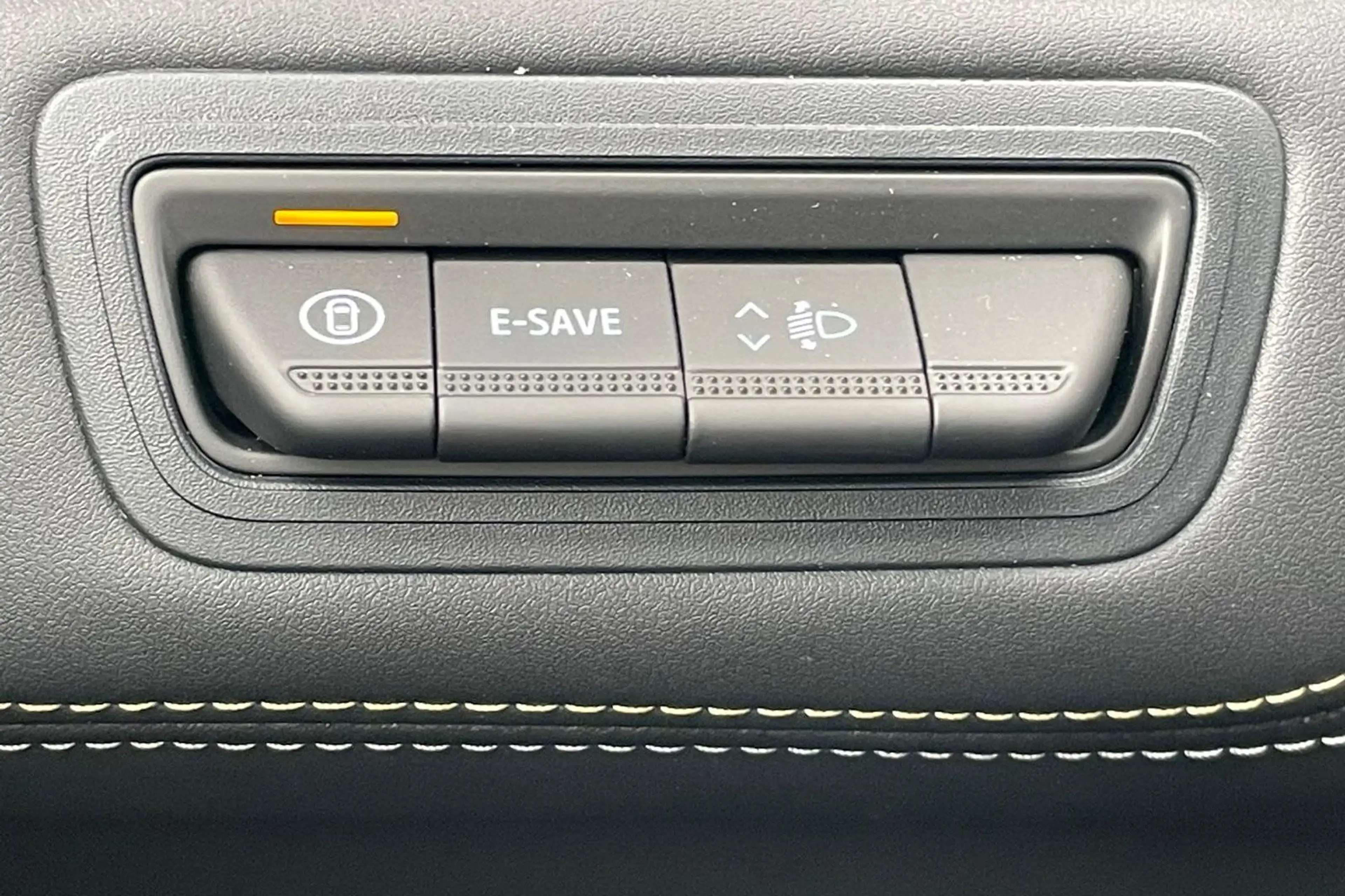 Renault Symbioz 1.8 E-Tech full hybrid 160 techno — photo 13