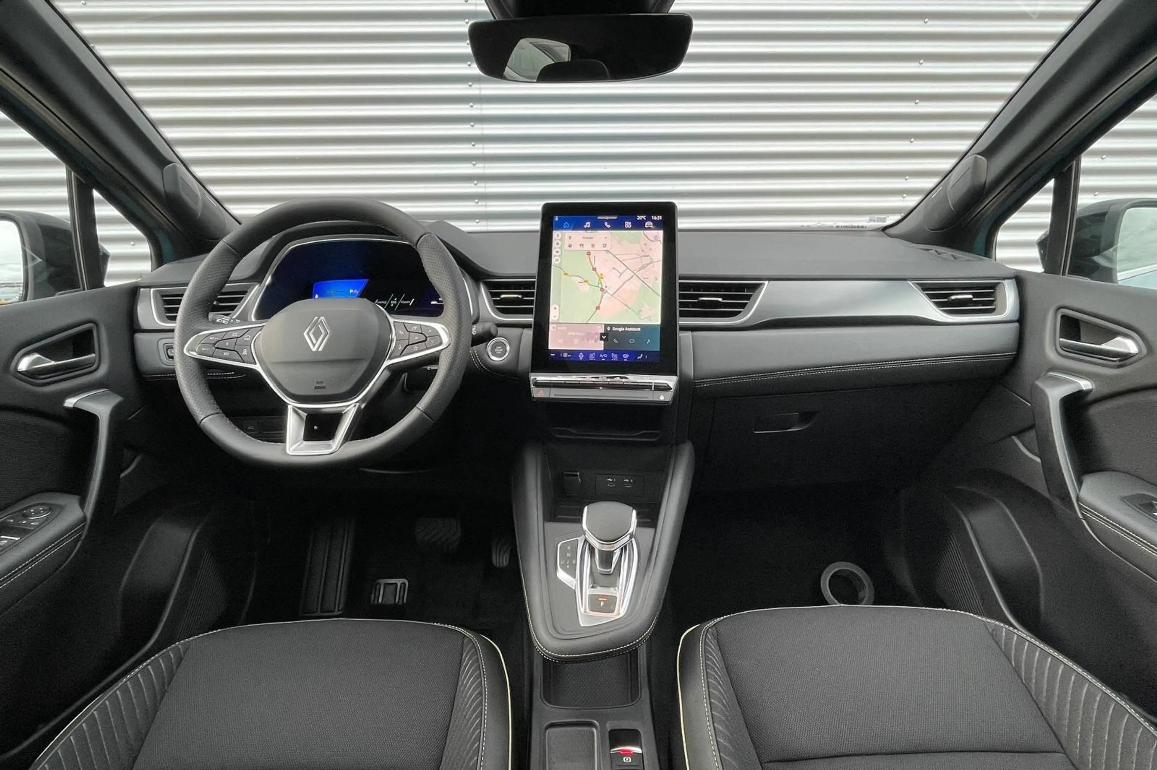 Renault Symbioz 1.8 E-Tech full hybrid 160 techno — photo 3