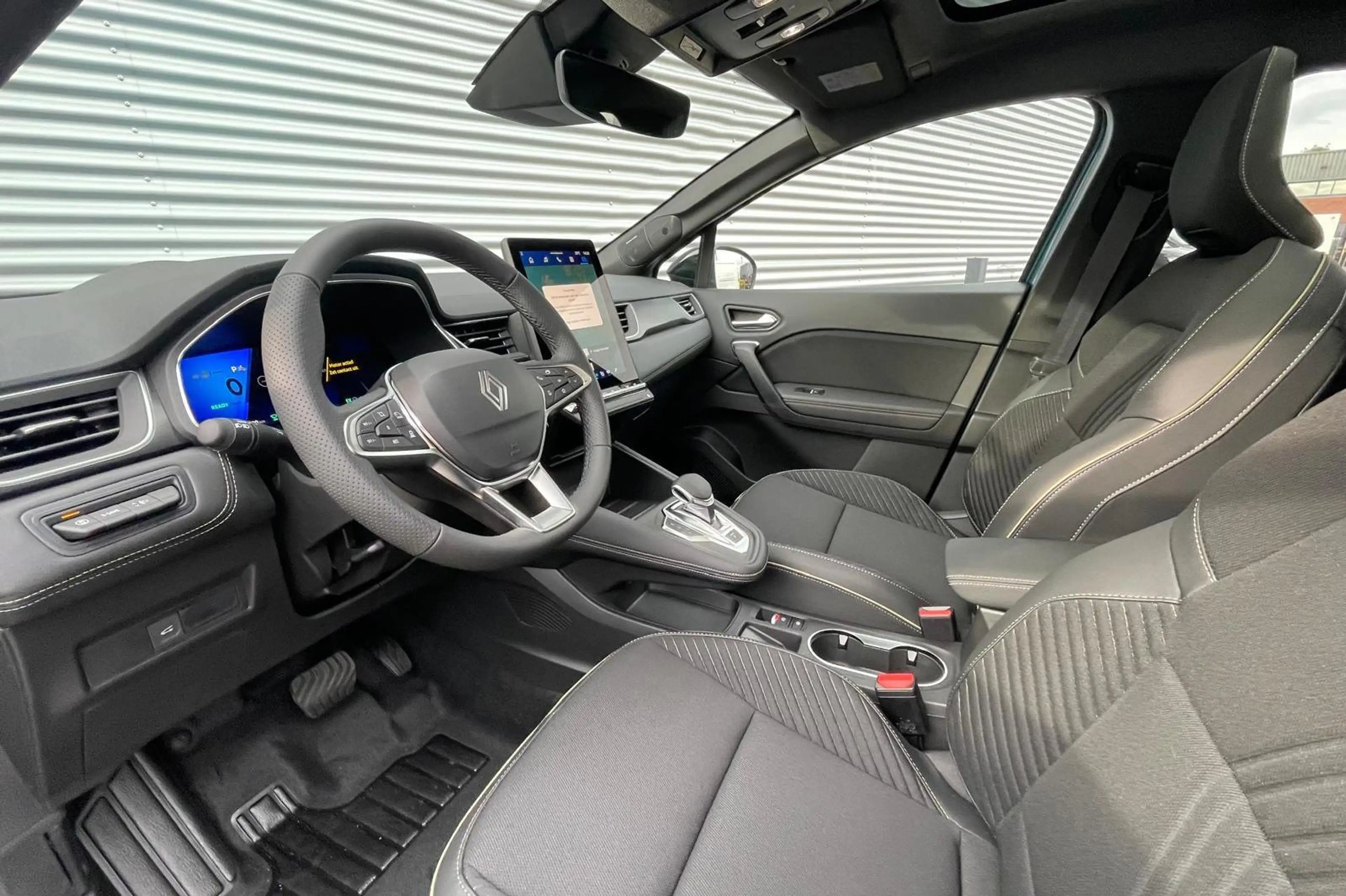 Renault Symbioz 1.8 E-Tech full hybrid 160 techno — photo 9