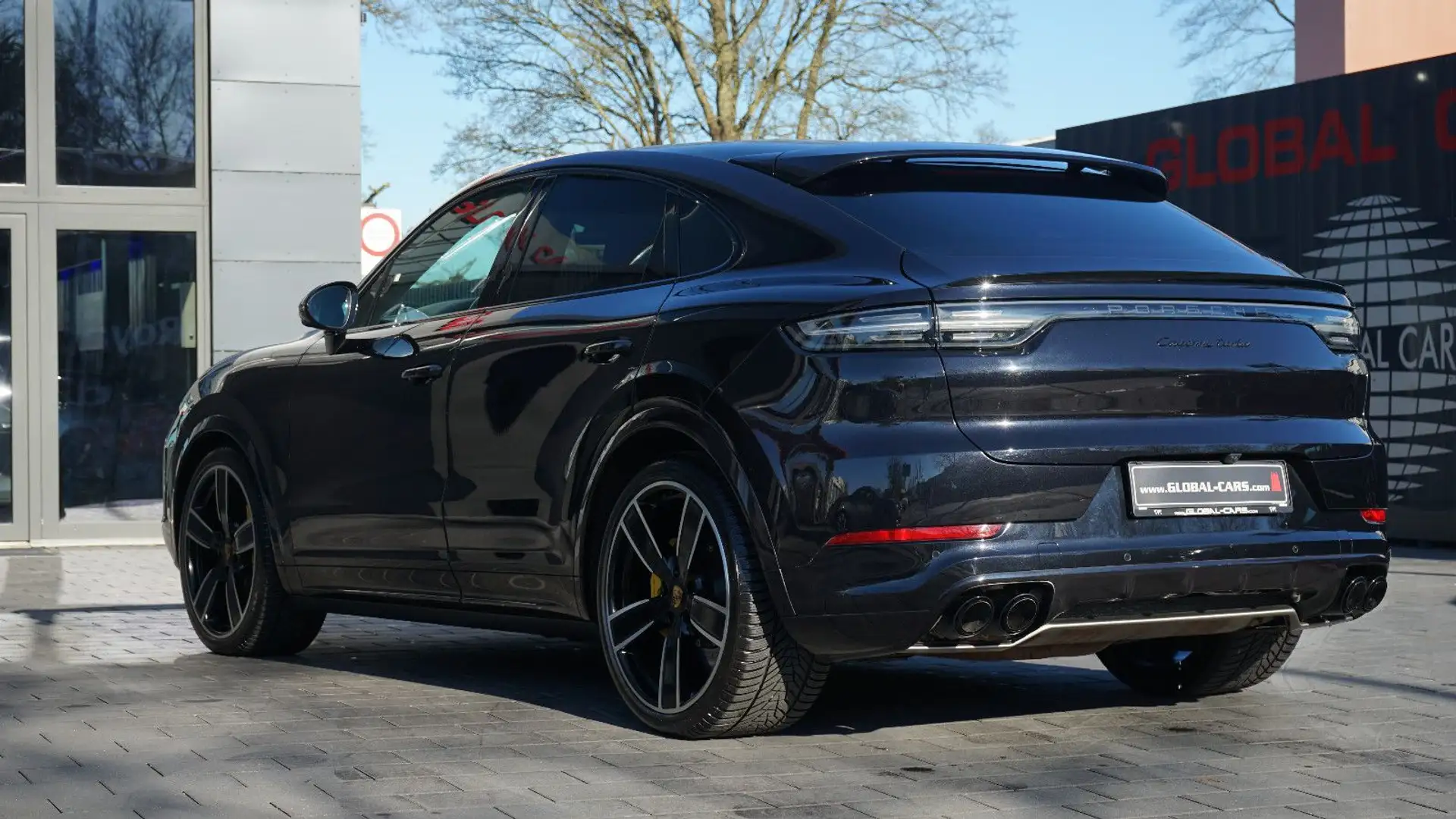 Porsche Cayenne CAYENNE TURBO COUPE CARBON*APPROVED*HUD*22"* Schwarz - 2