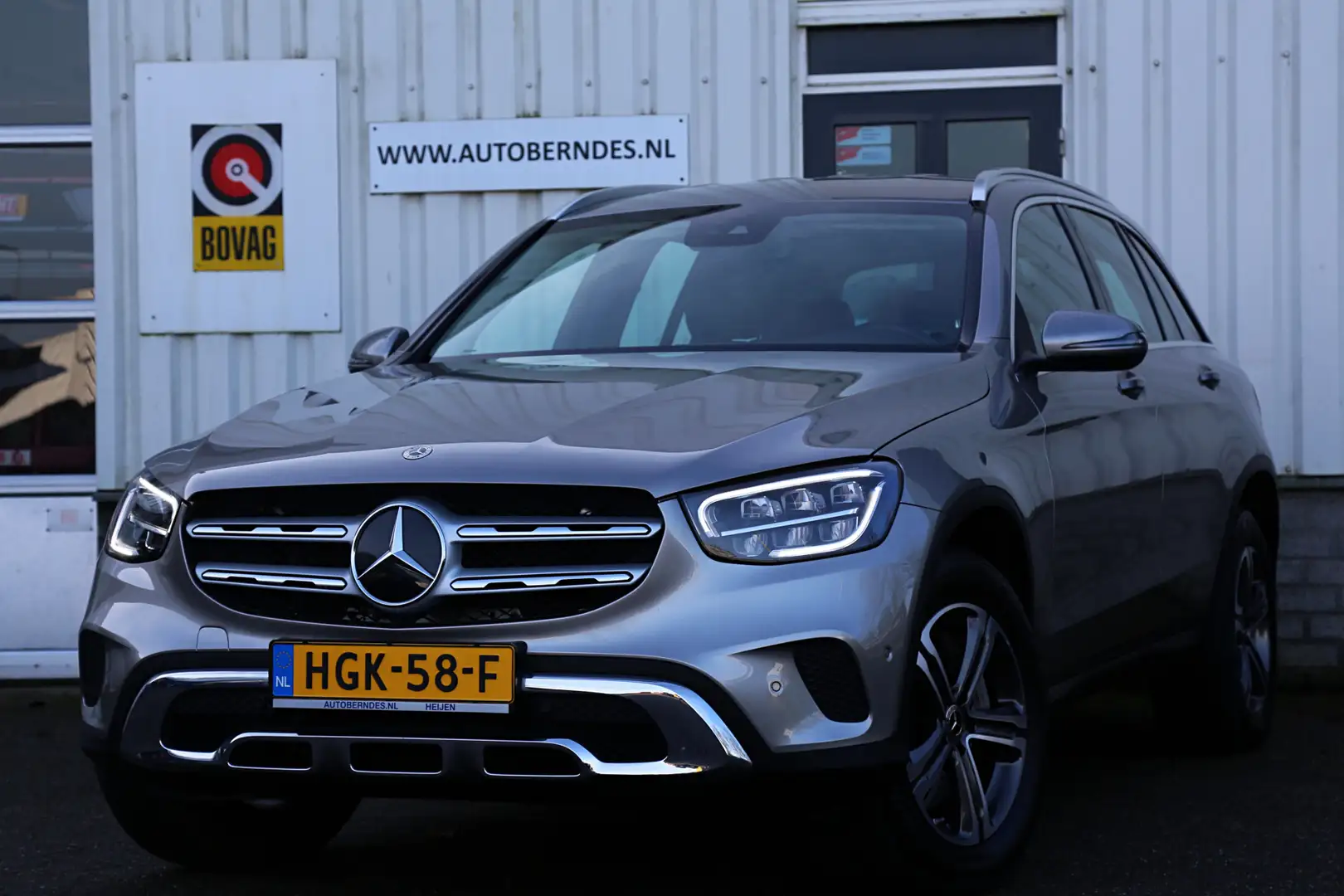 Mercedes-Benz GLC 300 300e 4MATIC Plug in Hybride PHEV*Perfect Onderh.*B Gris - 1