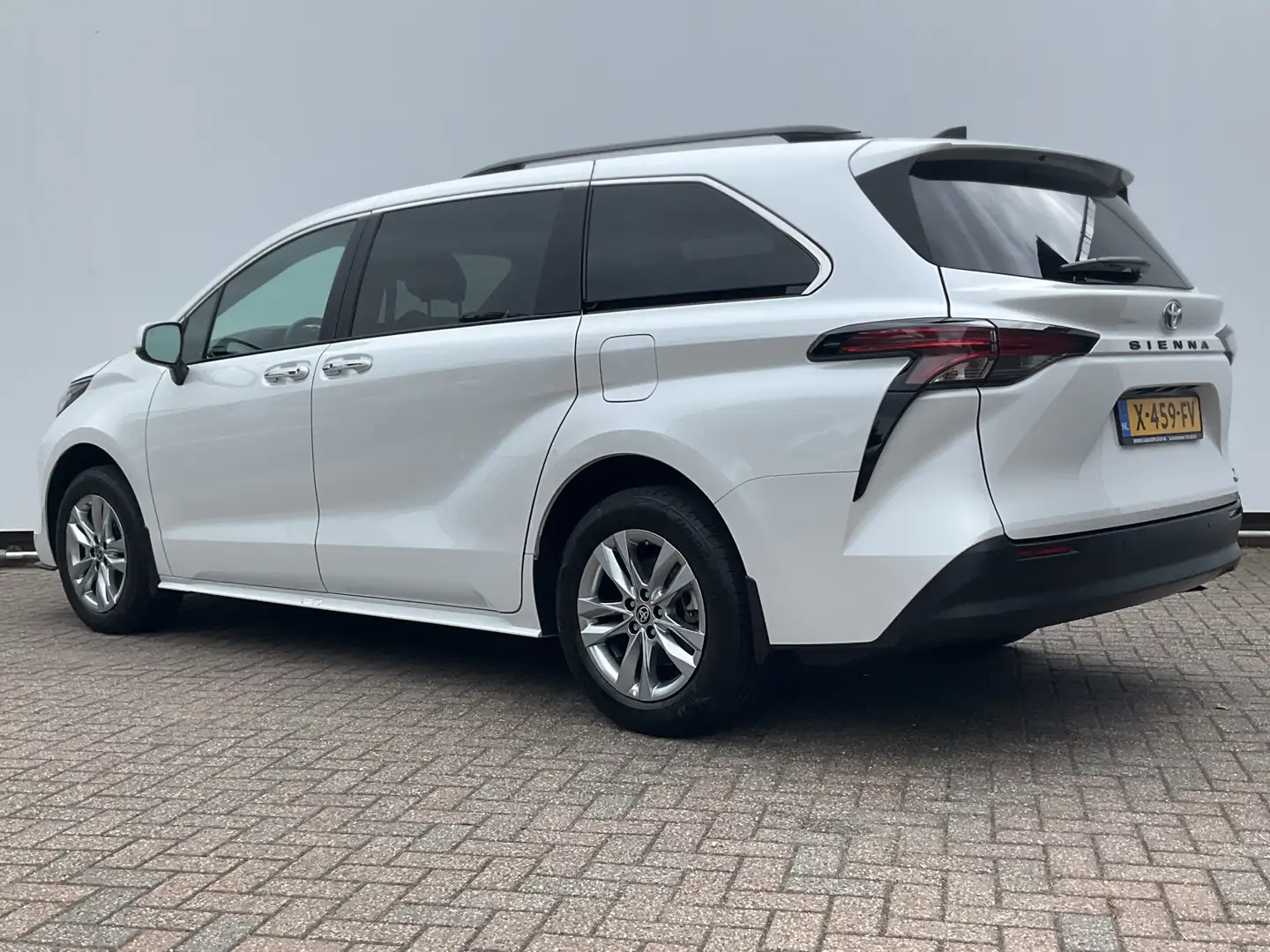 Toyota Sienna 7-Pers 2.5 HEV 266pk XLE Full Option Open sky Leer Білий - 2