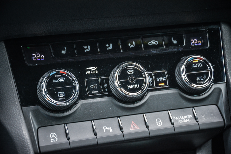 Skoda Karoq 1.5 TSI 110kW/150pk DSG Sportline — photo 15