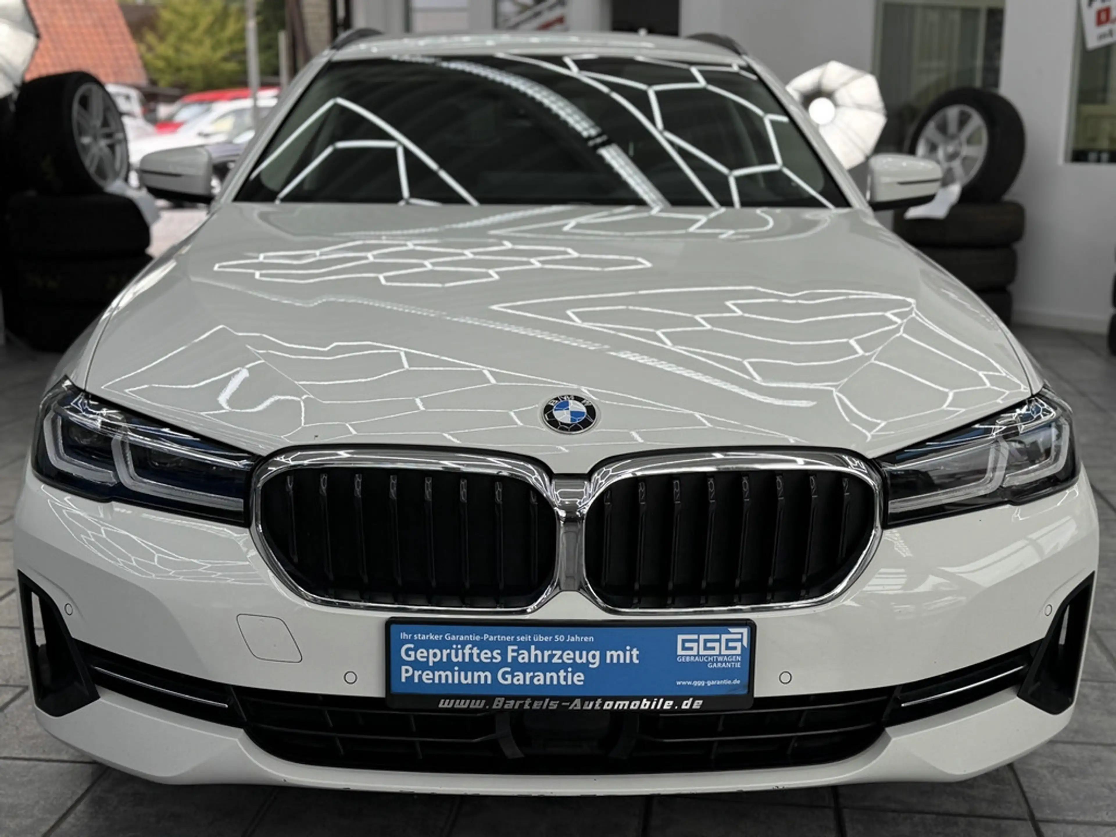 BMW 520 dA Touring, LED, Leder, HUD, ACC, Kamera — photo 2